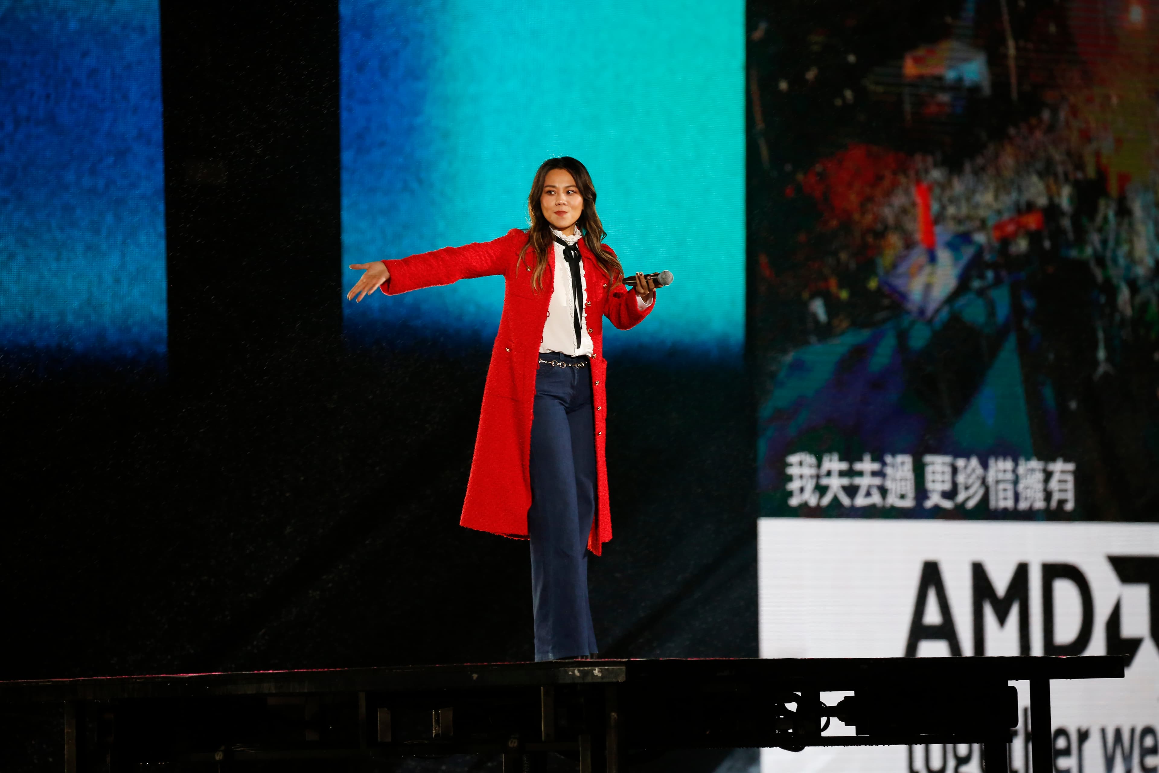 蔡健雅今晚擔任「台北最High新年城-2023跨年晚會」開場歌手。