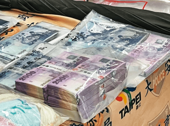 警方逮捕涂明朗時,僅搜出245萬元贓款。(資料照片)