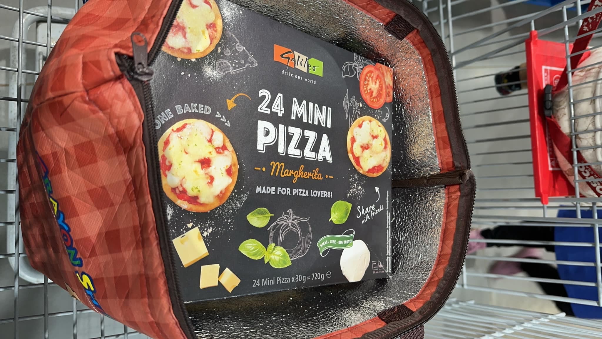 網友認為「瑪格麗特迷你Pizza」份量精巧,適合讓小孩子當早餐或點心。(翻攝臉書社團「Costco好市多商品經驗老實說」)