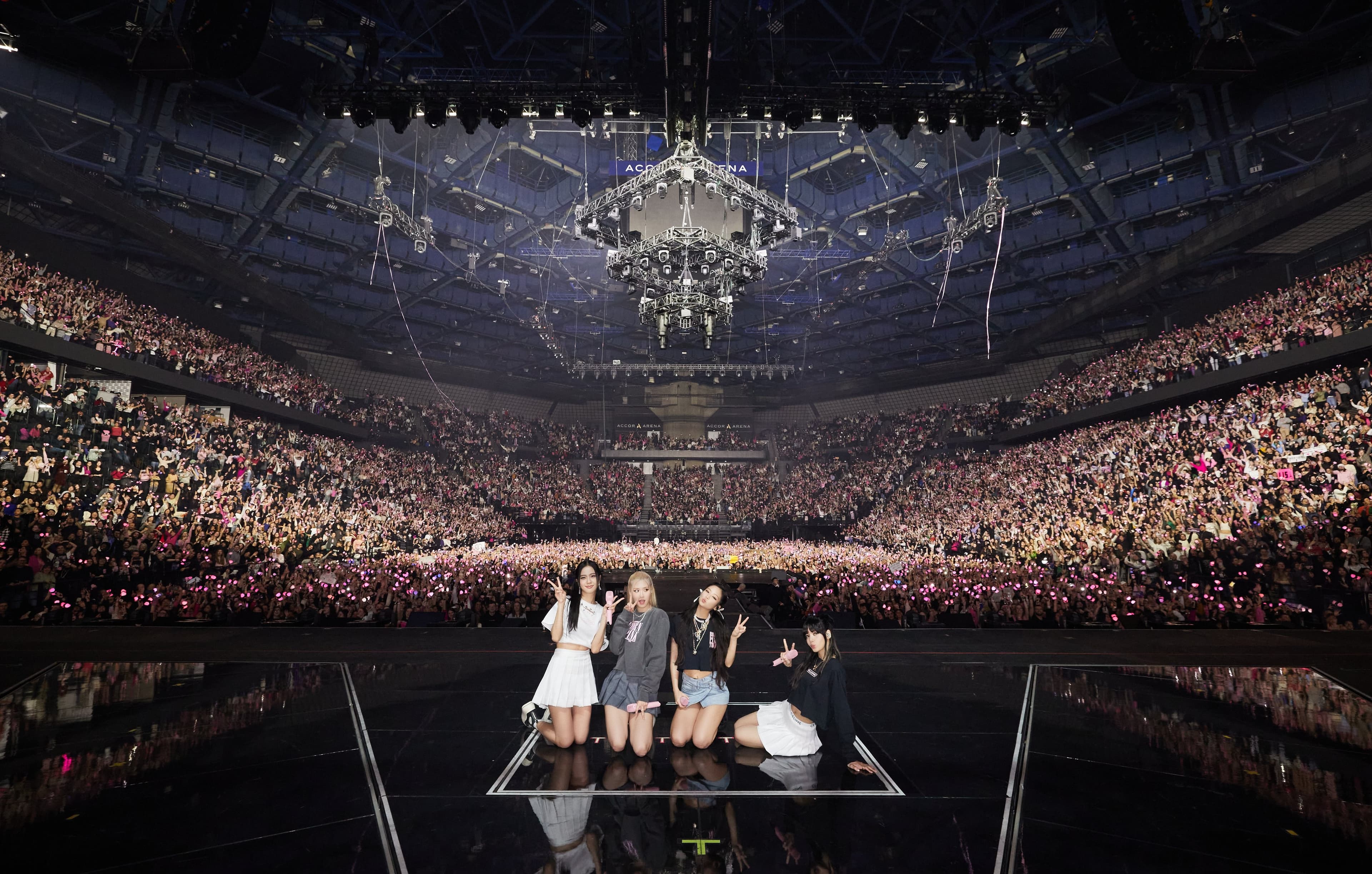 BLACKPINK世界巡演在歐美各地開跑中。(翻攝自BLACKPINK Twitter)