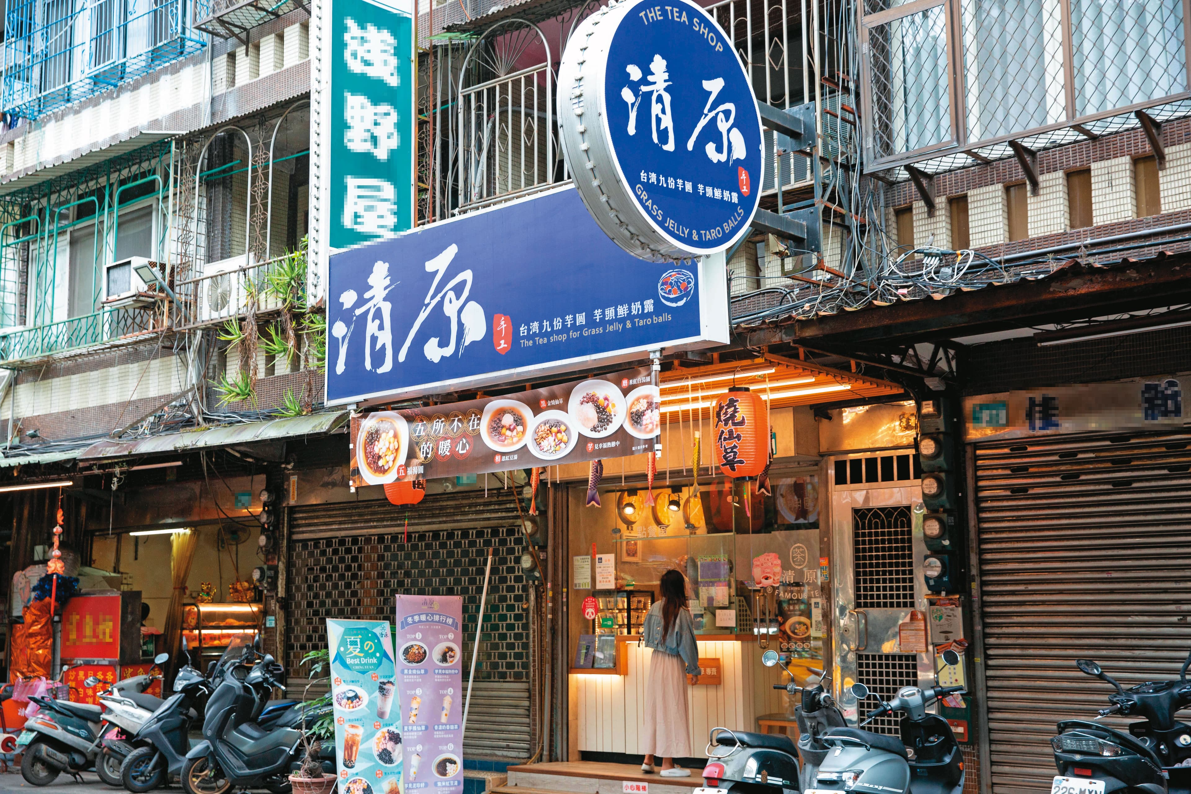 清原芋圓常推出新產品、舉辦促銷活動,但成本都是加盟主自行吸收。(翻攝清原臉書) ←清原芋圓創立於2015年,主要販售芋頭、芋圓相關甜品及飲料。