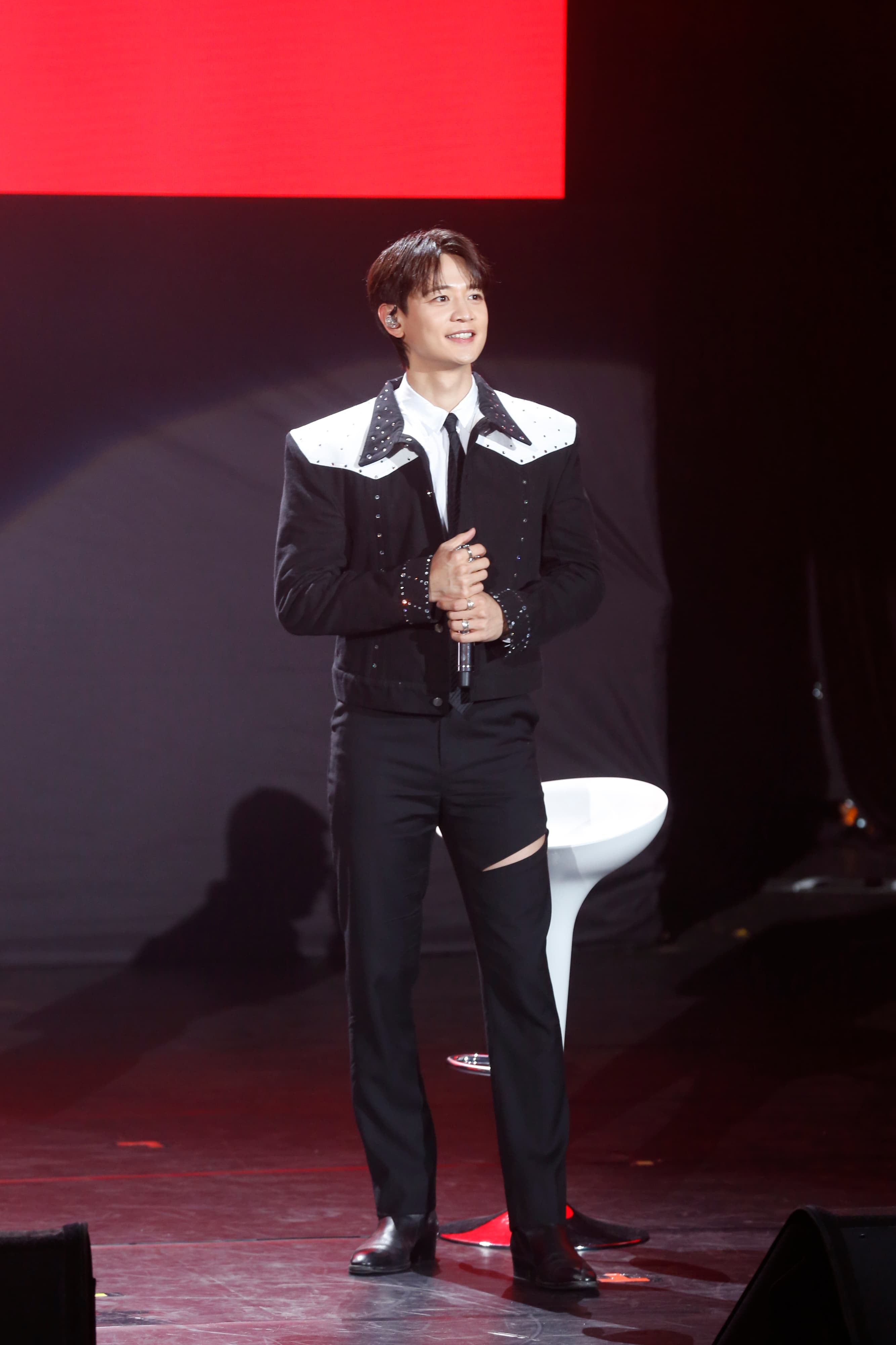 SHINee珉豪與歌迷相約很快再見面。