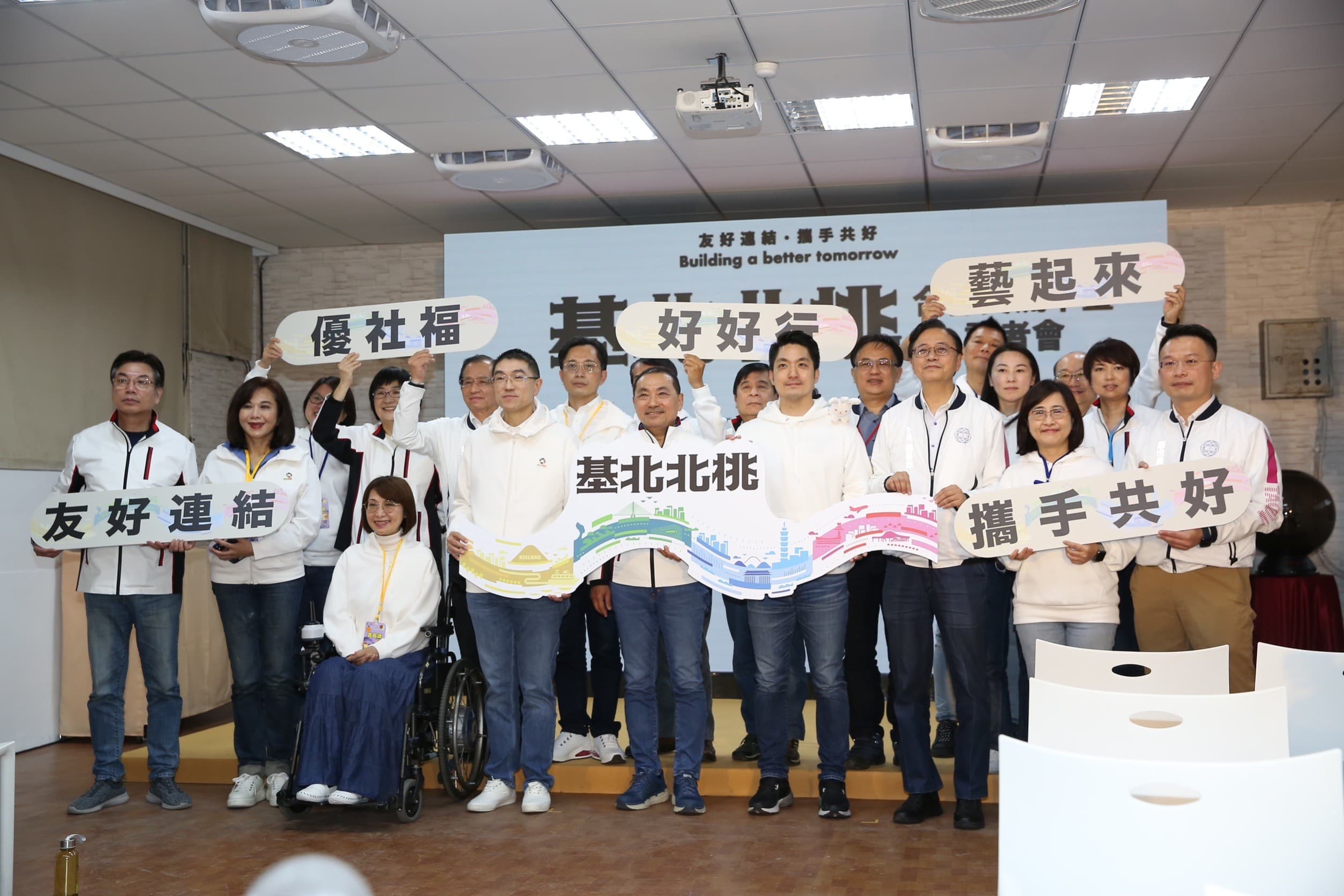 侯友宜、蔣萬安、張善政都有提及交通月票一事。