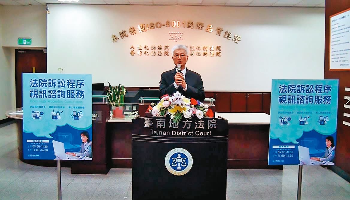徐安傑助理在自殺後曾向院長董武全(圖)等高層求助,但仍被要求以支援名義繼續和徐安傑共事。(台南地方法院提供)