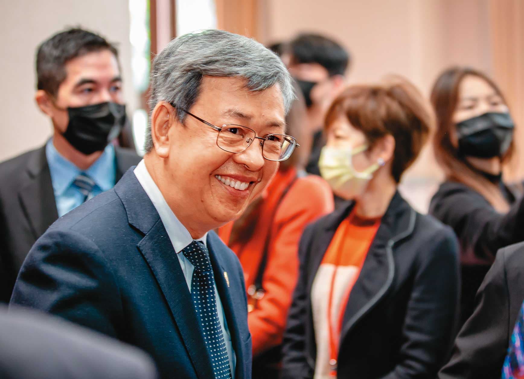陳建仁是虔誠天主教徒,獲梵蒂岡冊封為聖墓騎士。(總統府提供)