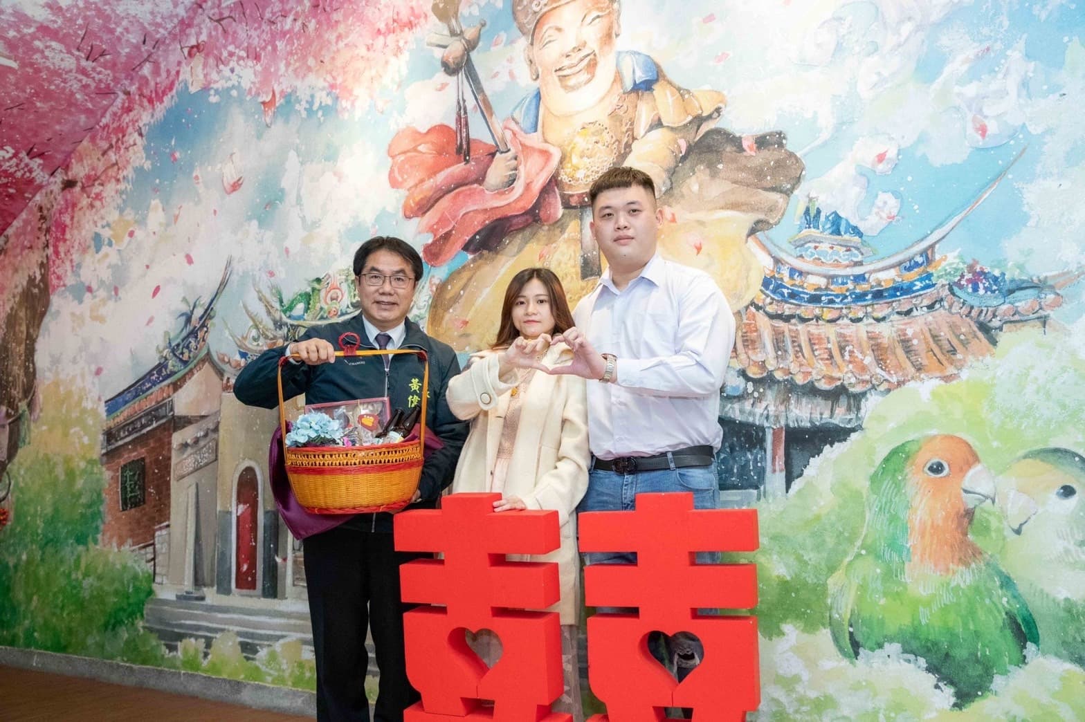 台南市長黃偉哲以「情人」出發作施政布局,時事評論員認為他的做法值得效法。(翻攝自台南市府網站)