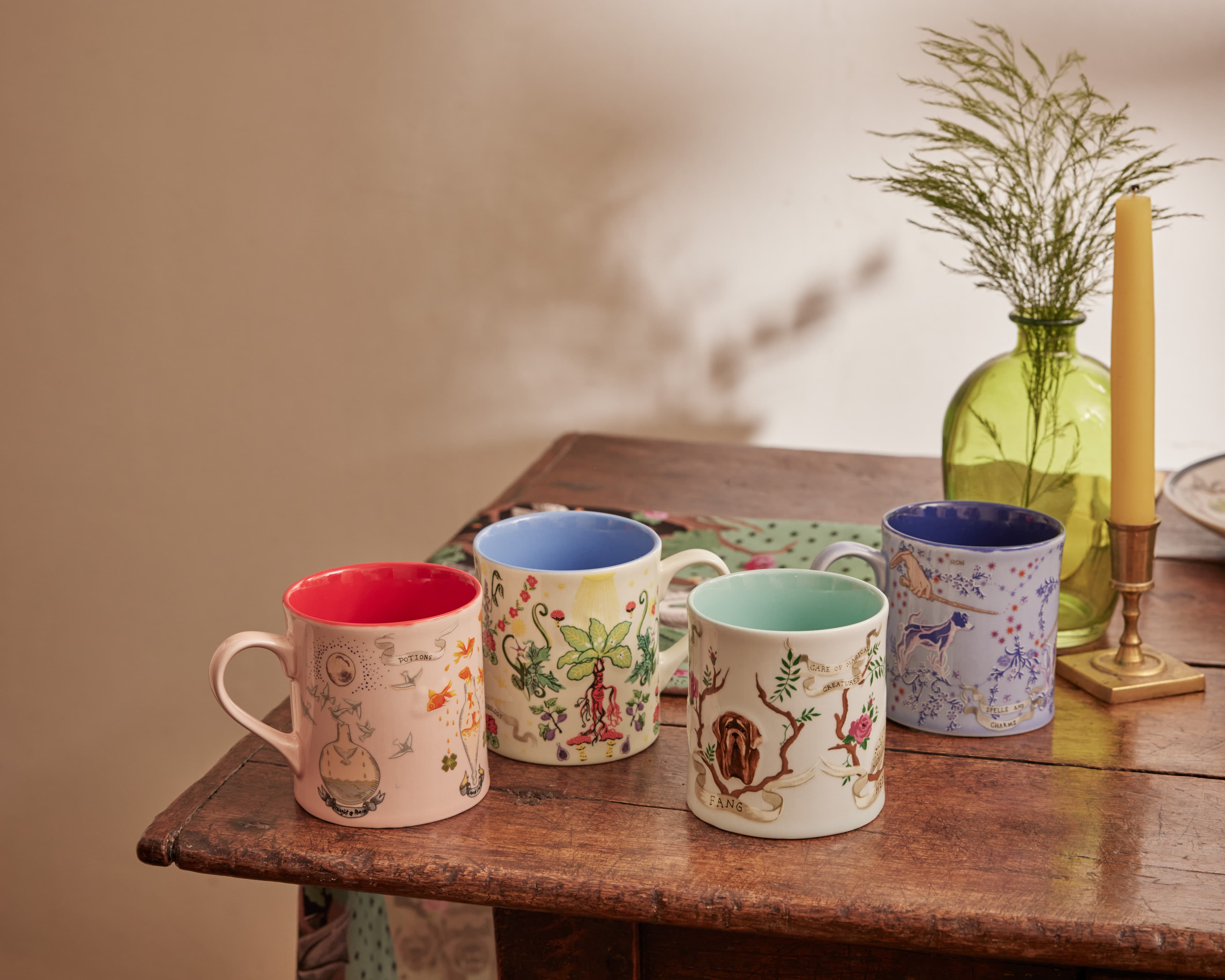 Cath Kidston X Harry Potter聯名系列馬克杯。各NT$850(永三提供)