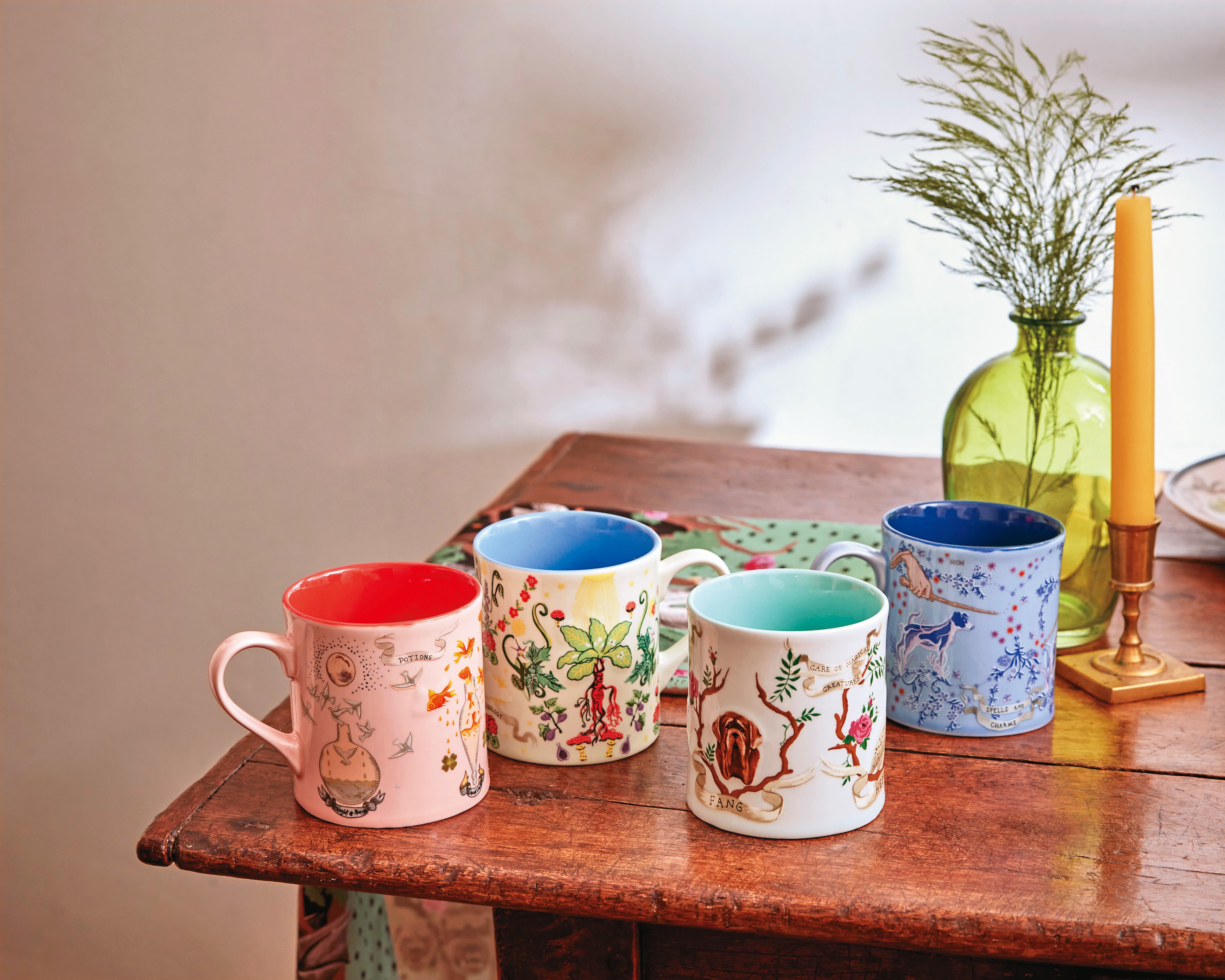 Cath Kidston X Harry Potter聯名系列馬克杯 各NT$850。(永三提供)