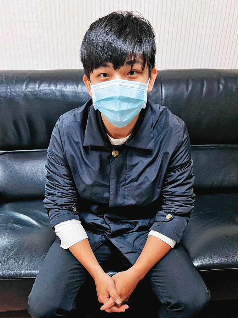 陳姓男子向車寶公司應徵白牌司機,結果沒賺到錢還揹債。(讀者提供)