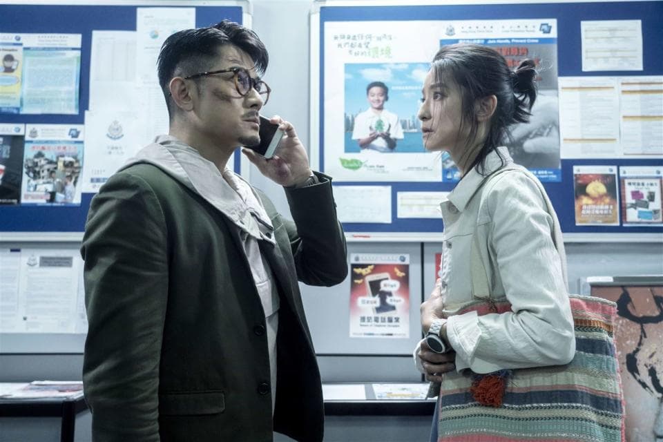 郭富城在鑽研角色之餘,也會跟賴雅妍分享女兒的調皮可愛。(華映提供)