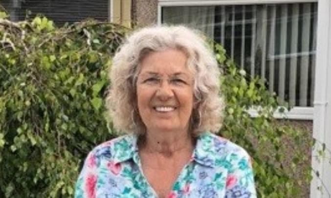 英國老婦瓦萊麗中風住院期間,竟因暴力性侵導致大出血死亡。(翻攝推特@HeartNWNews1)