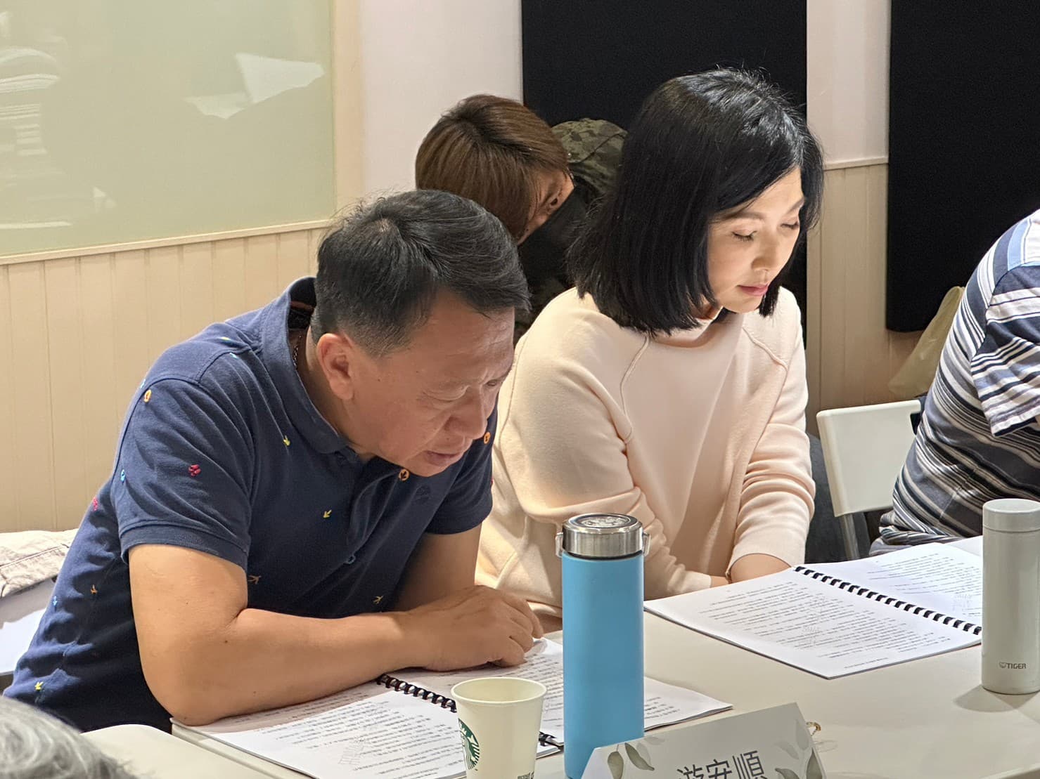 張玉嬿的台語進步神速,連吳念真都讚嘆連連。(綠光創藝提供)