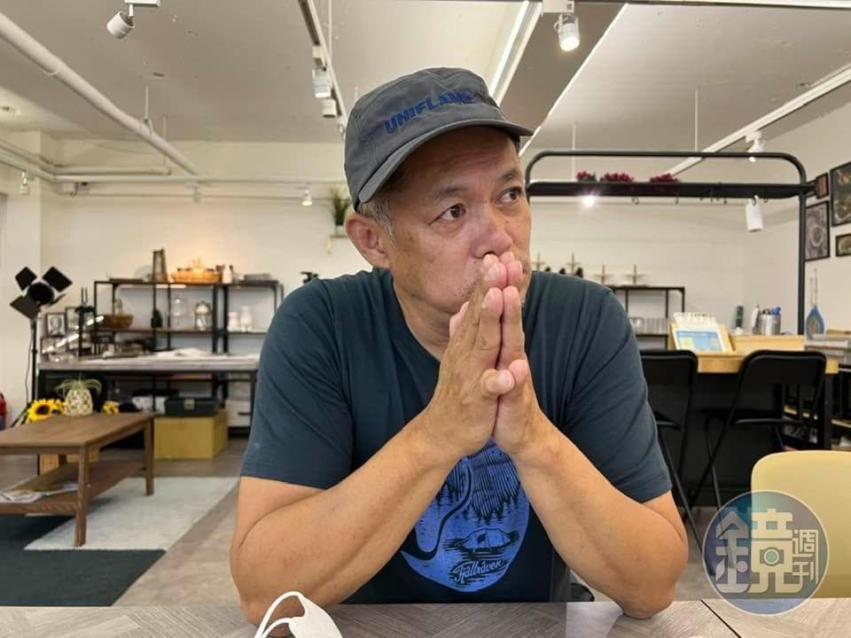 汪建民去年接受本刊訪問,談及媽媽病情一度哽咽。(攝影組)