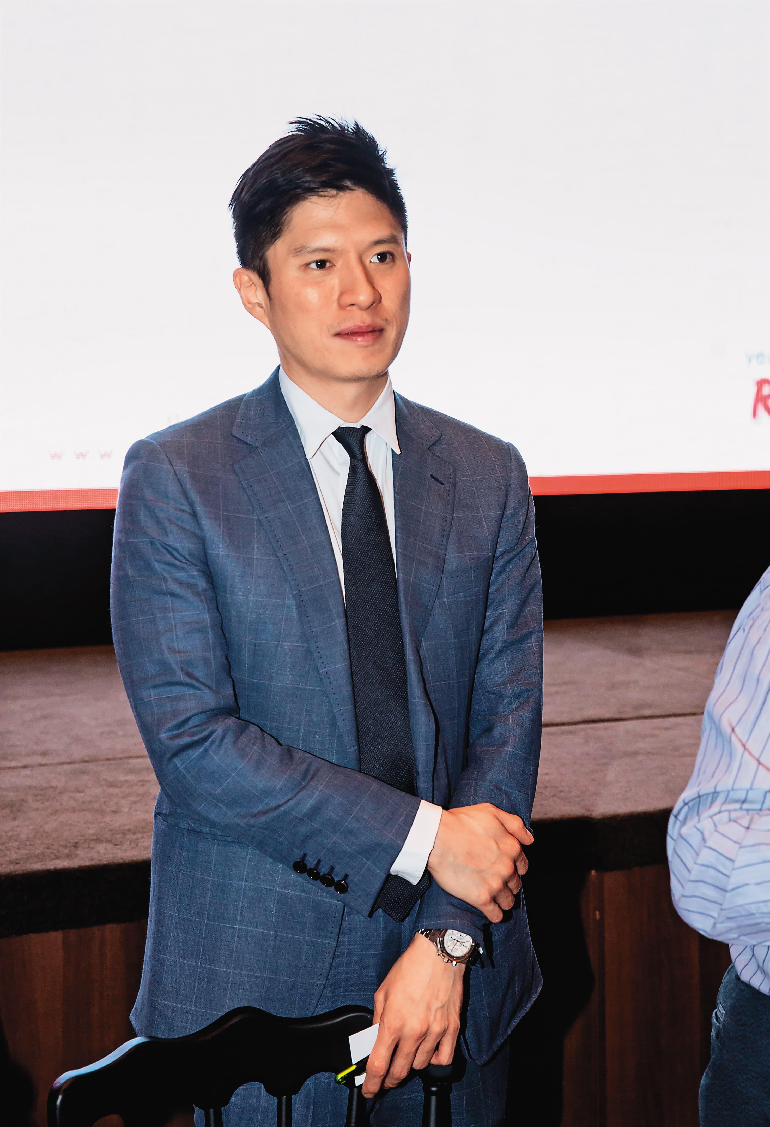 徐若瑄前男友、毛巾小開賀錫敬是房思瑜緋聞對象之一。