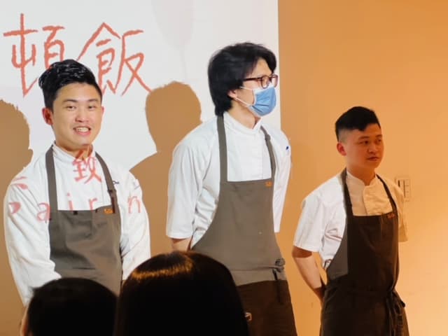The One的食藝團隊非常年輕,創意十足,今日領軍的魏宏丞(Owen)(左)是備受矚目的新銳主廚。
