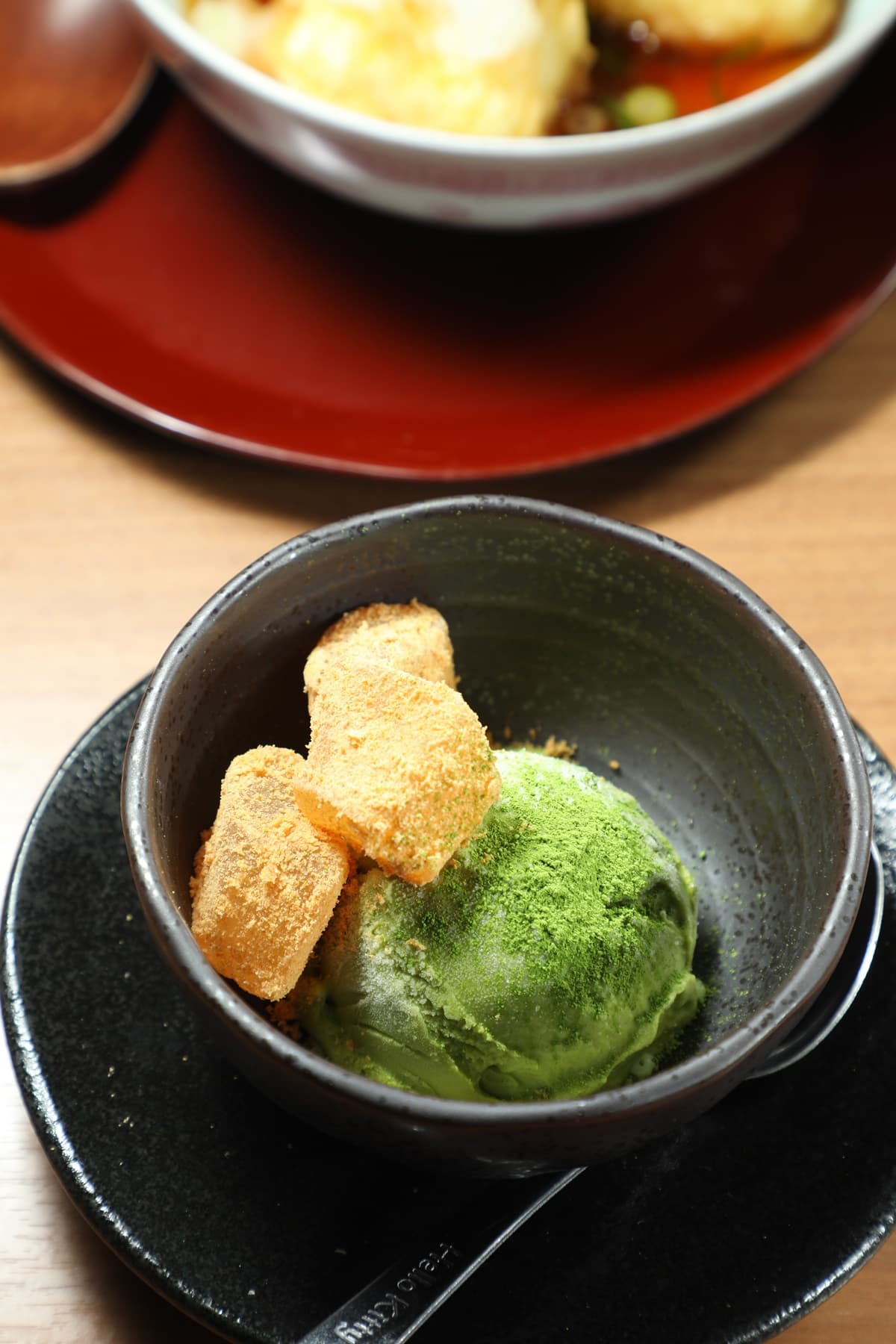 最後必吃京都特色甜點「抹茶冰淇淋與蕨餅」。（660日圓／份，約NT$150）