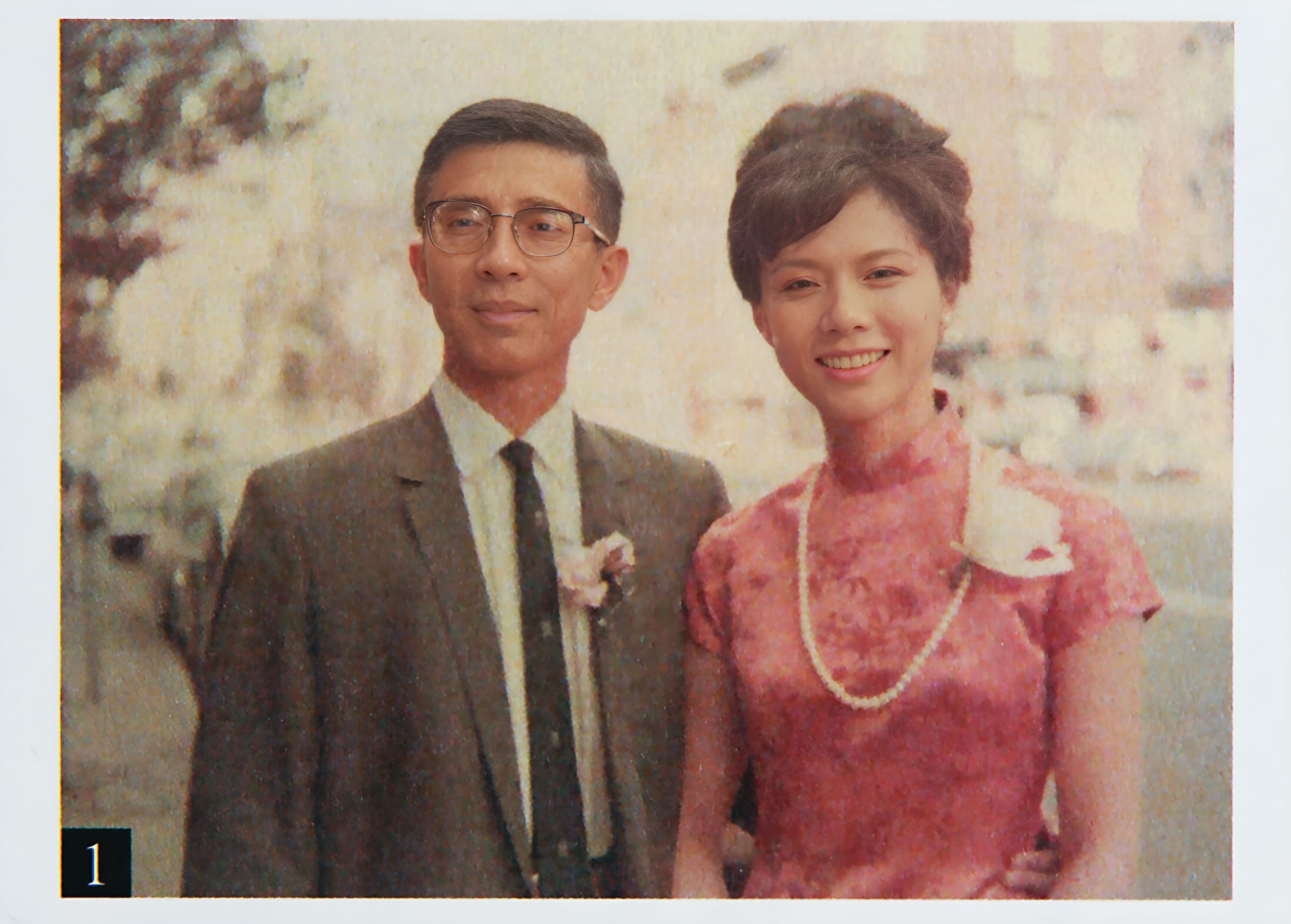 1965年,李明亮(左)和太太廖雅慧(右)於紐約結婚。(李明亮提供)