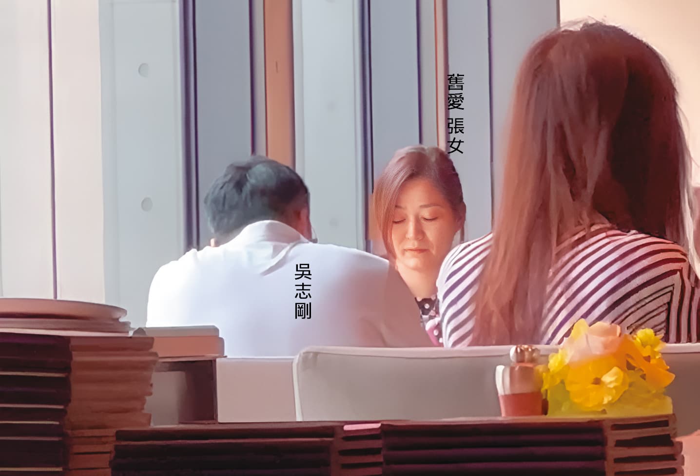 4/14,12:02,吳志剛跟前緋聞對象張姓櫃姐,仍會相約共進午餐。