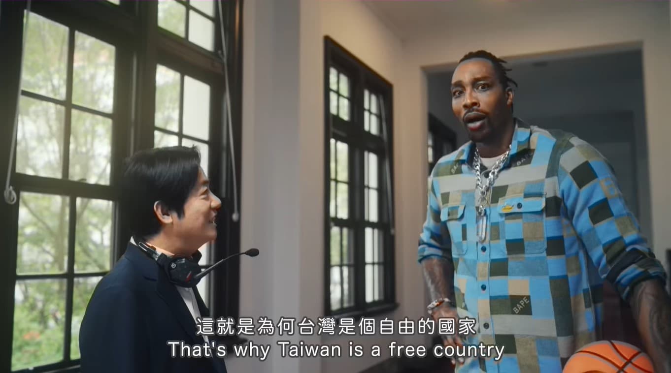 霍華德在文總「來去總統府住一晚」宣傳片中稱呼台灣為國家,惹怒中國網友。(翻攝自中華文化總會臉書)