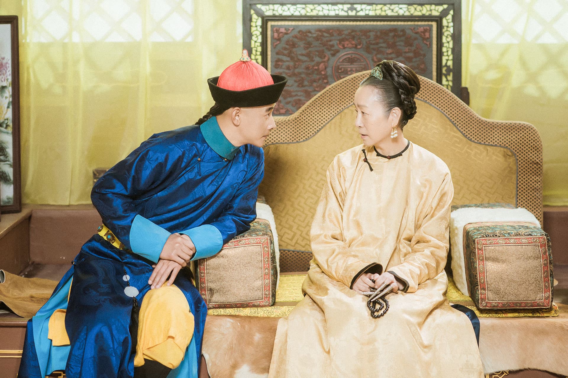 羅晉(左起)、奚美娟兩人之間的祖孫情也是《天下長河》一大看點。(中天娛樂台提供)