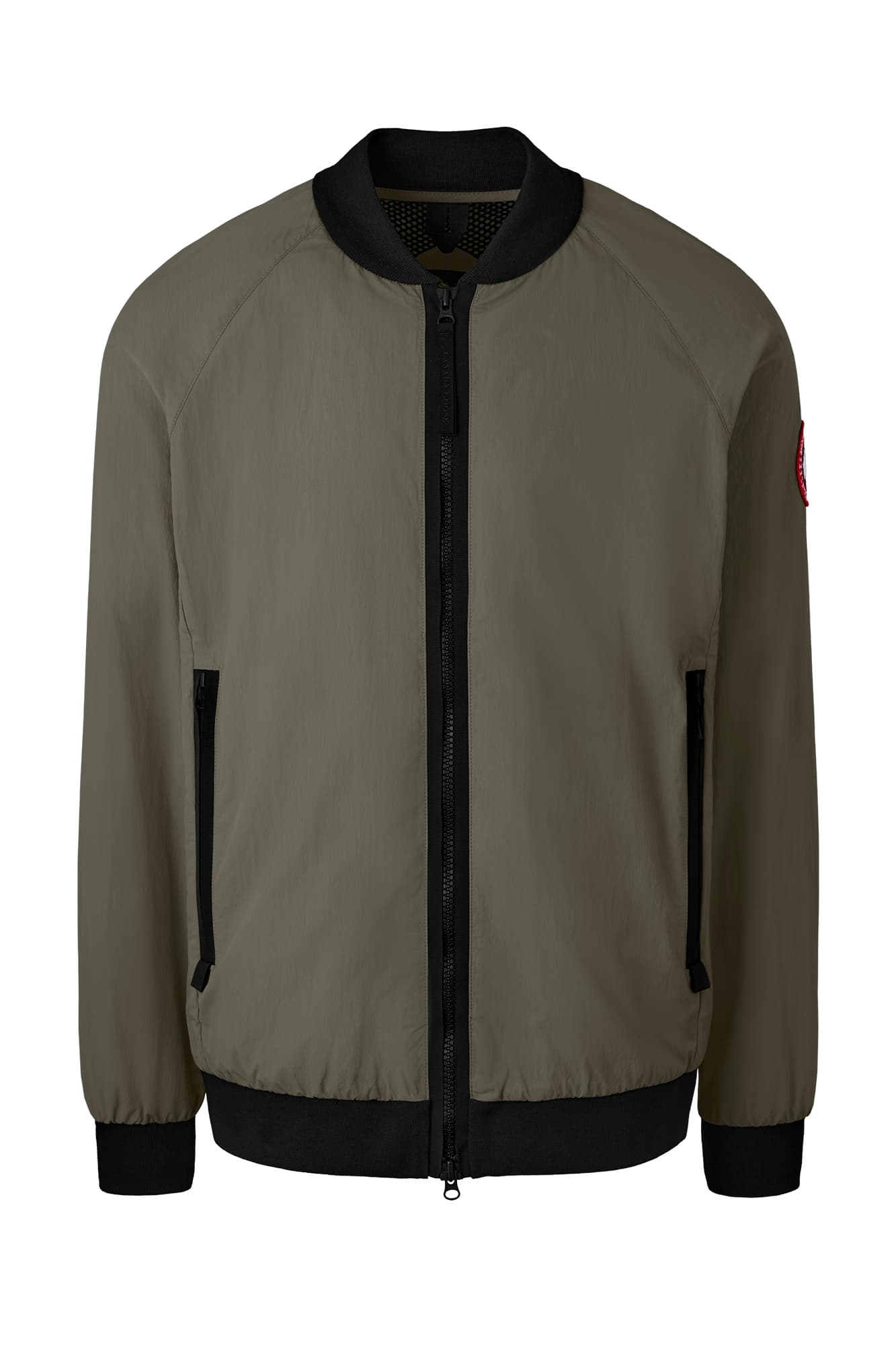 Faber Wind Bomber鼠尾草綠色防風飛行外套;NT$18,100。(CANADA GOOSE提供)