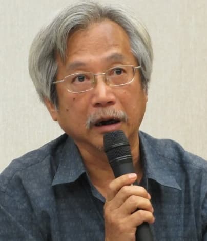 網友挖出綠營工運大老賴萬枝,過去咬傷女祕書奶頭、性侵得逞遭判刑事件。(翻攝自維基百科)