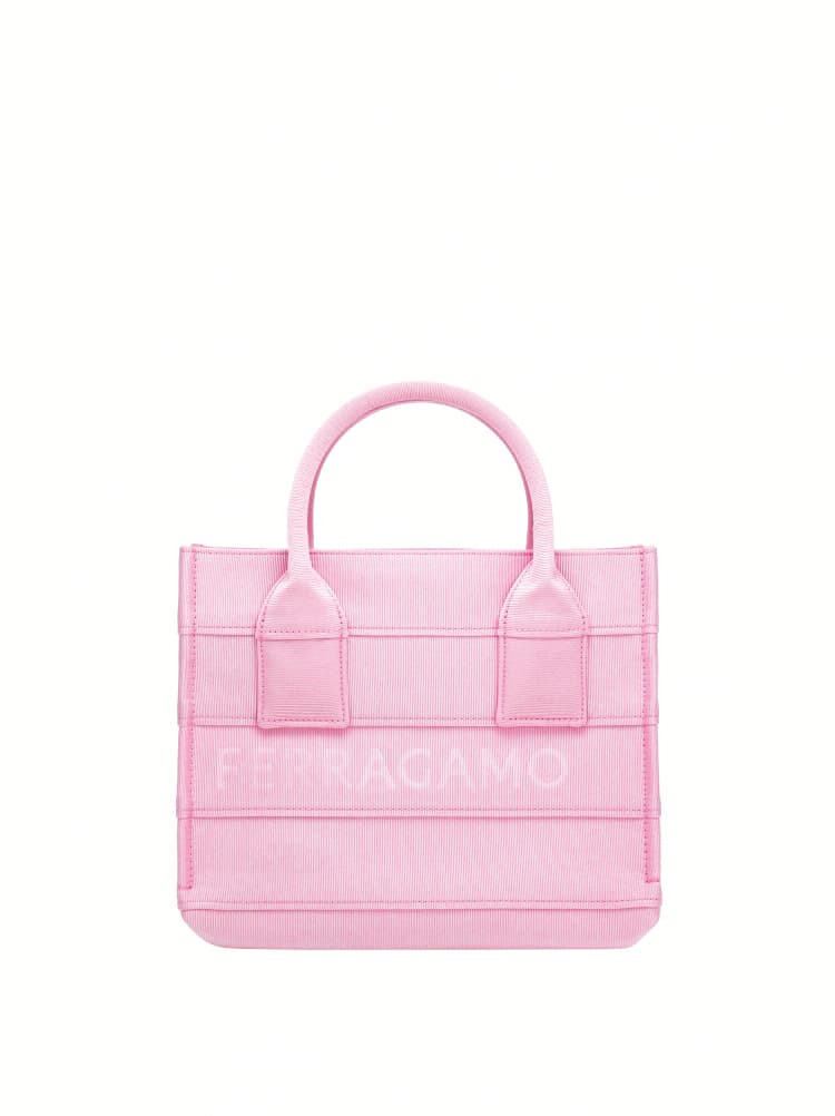 粉紅色羅緞托特包 NT$43,500(FERRAGAMO提供)