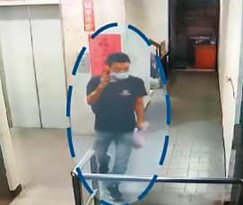 監視器拍下蘇男殺害楊、陳2人後,步出大樓準備逃亡的身影。(翻攝畫面)