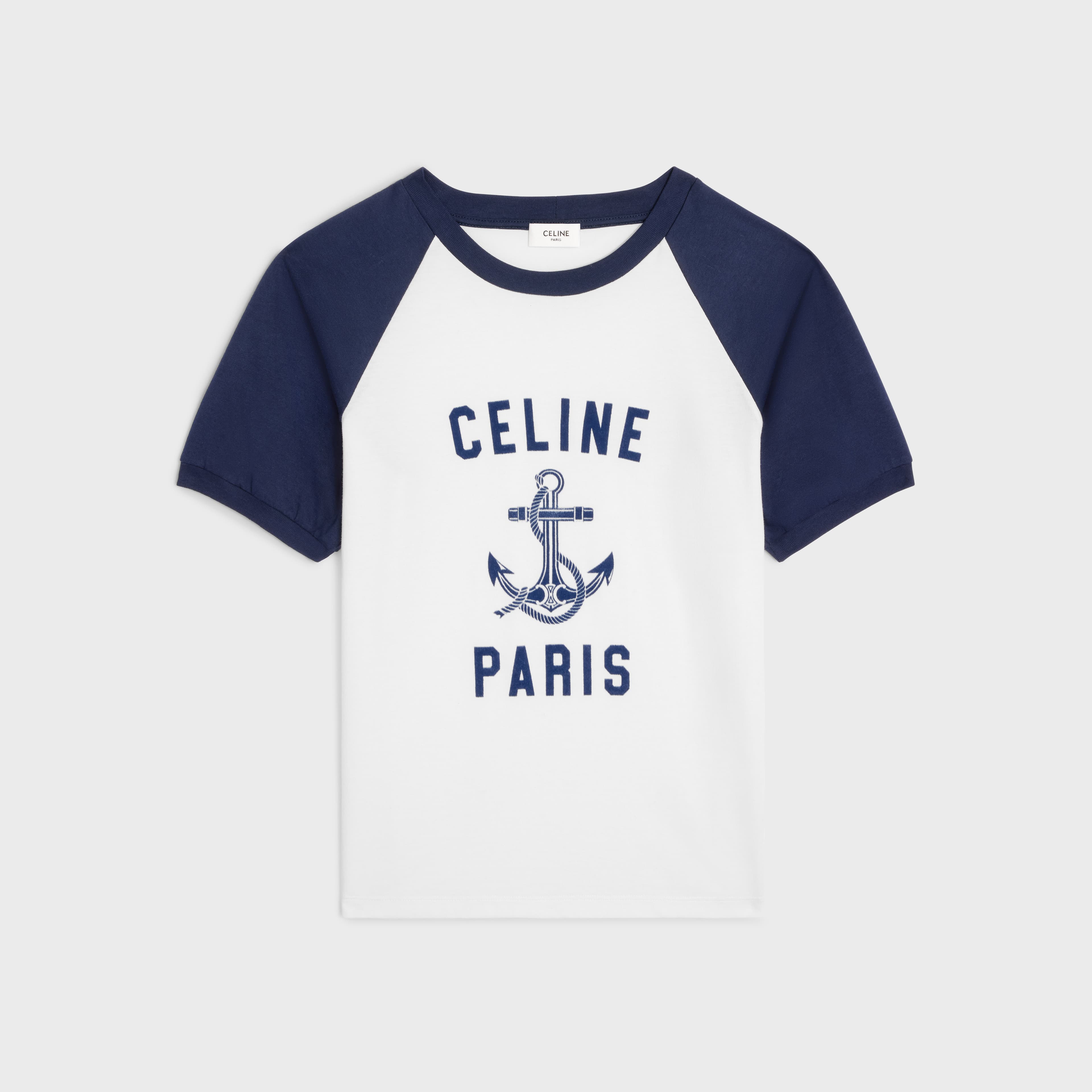 棉質平織布CELINE PARIS船錨T-Shirt。NT$20,500(CELINE提供)