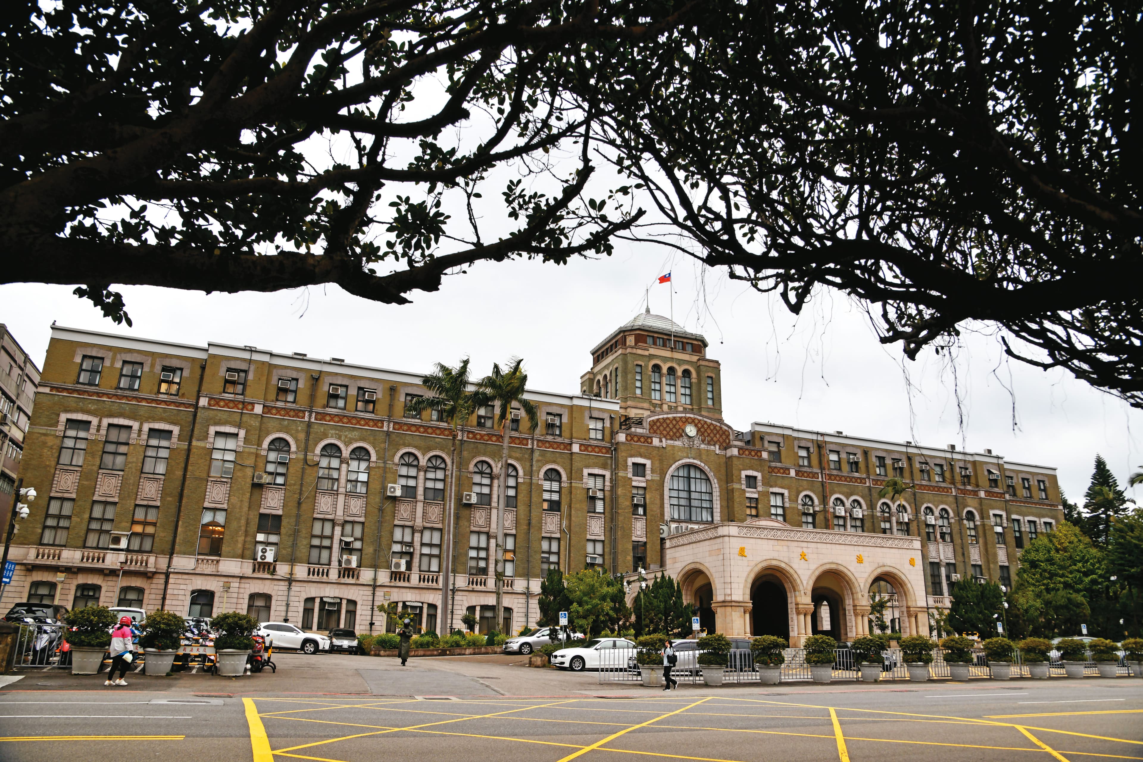 發生性騷擾案的懲戒法院與司法院都在司法大廈3樓。