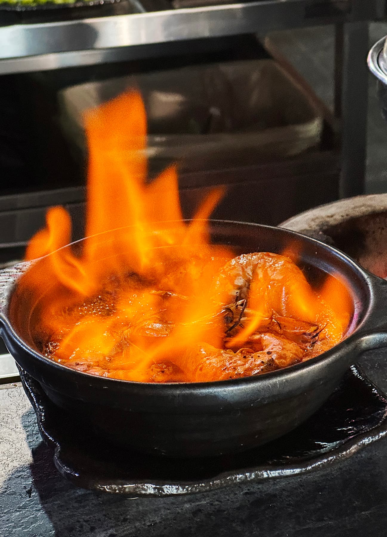 當月生日壽星到肉你好燒肉用餐,就能免費獲得一份「生日火燄蝦」。