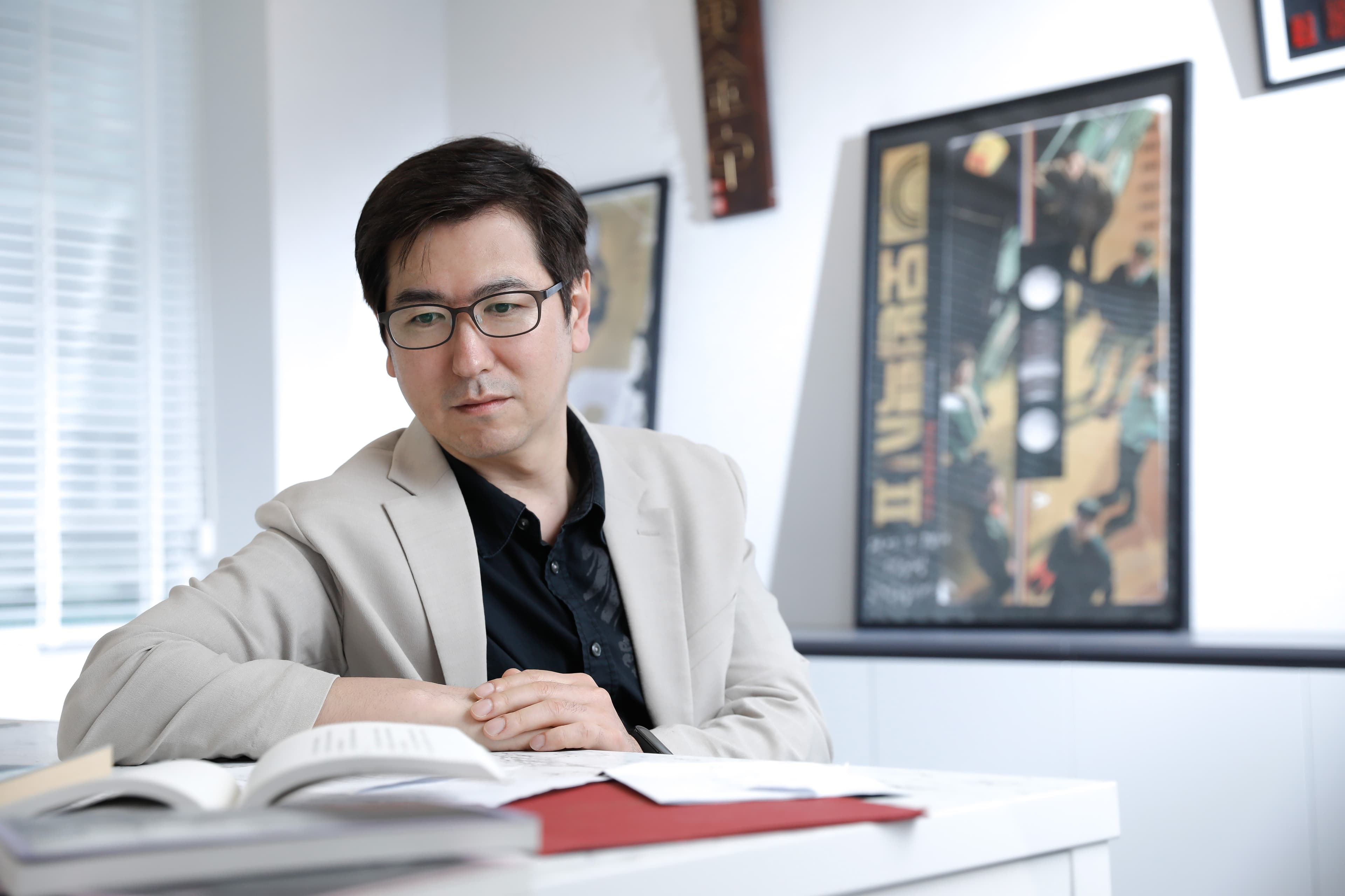 吳相昊透露劇中出現的職業都是由他構想,再交由李帝勳發揮。
