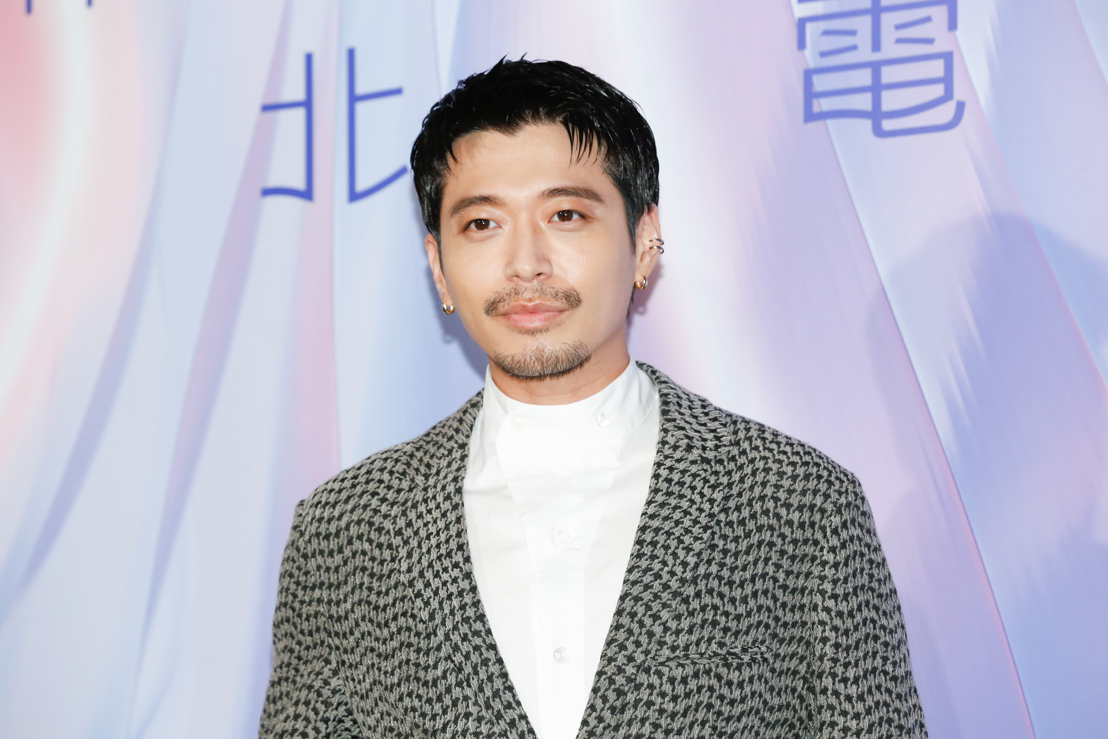以陳俊志為原型的補教老師角色由侯彥西演出,他對演出該角感覺壓力超大。