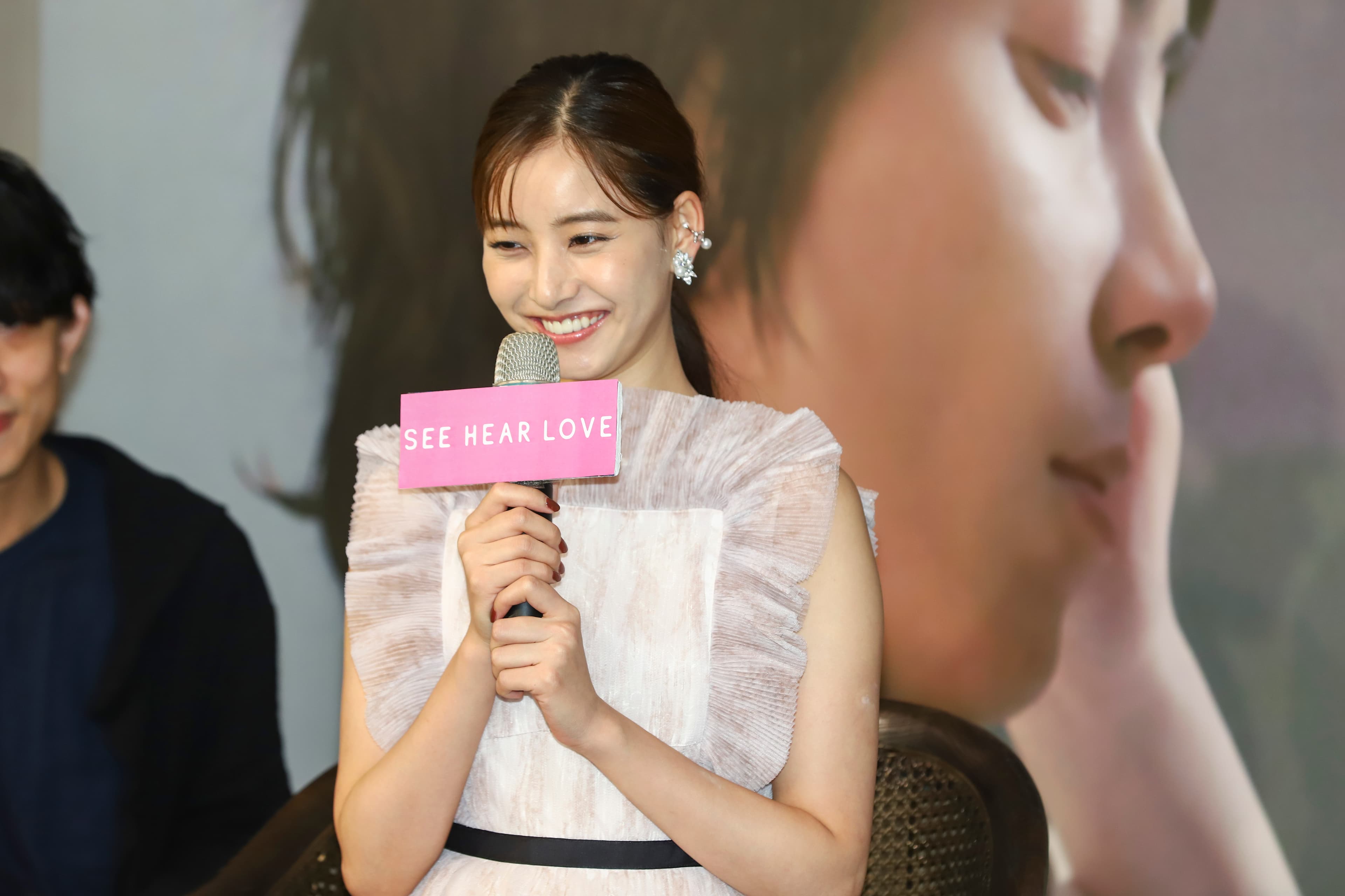新木優子為戲練手語、鋼琴,花了相當多的時間準備角色。