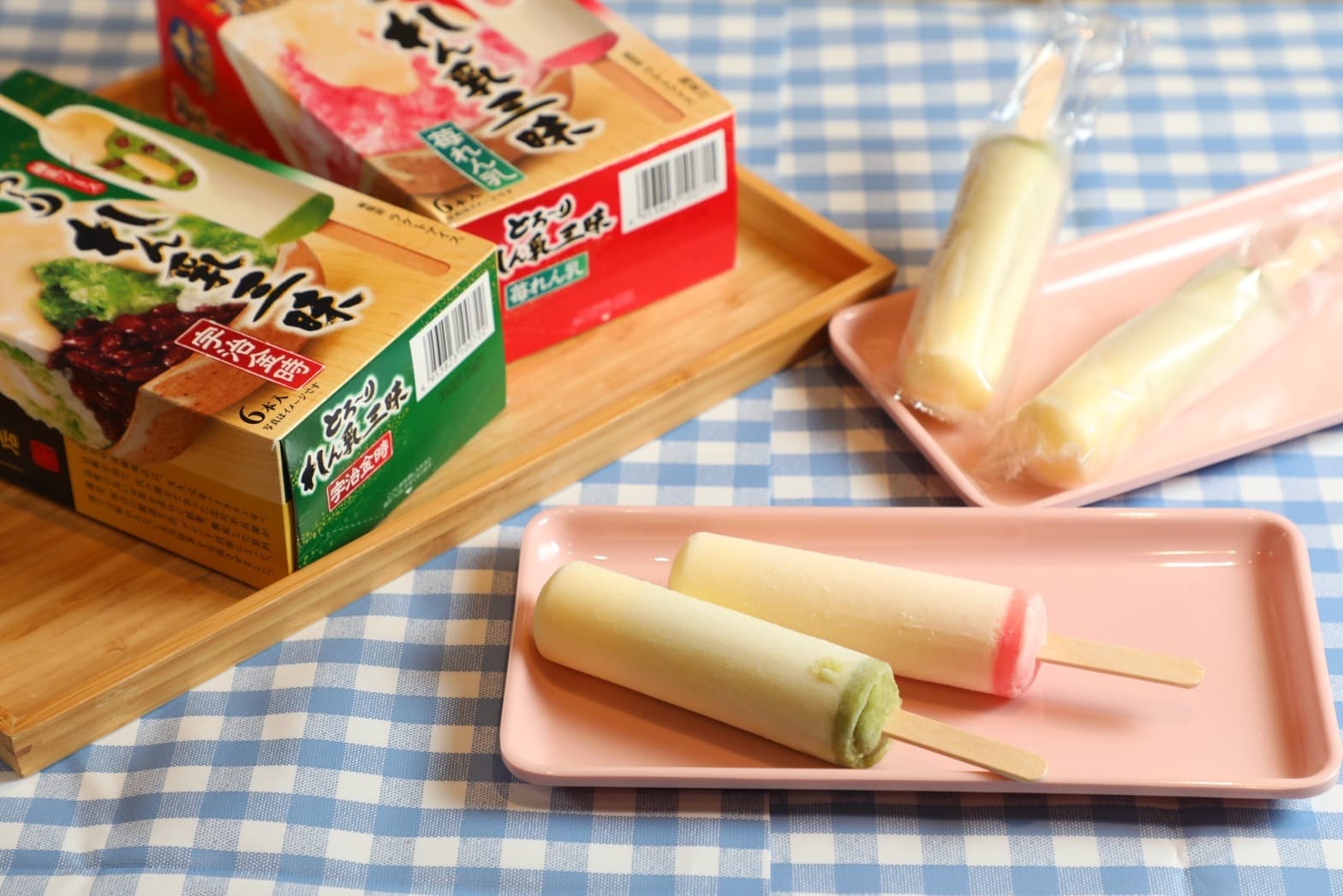「LOTTE煉乳三昧雪糕」有抹茶、草莓雙口味,是日系冰品愛好者不能錯過的美味。(169元/盒)