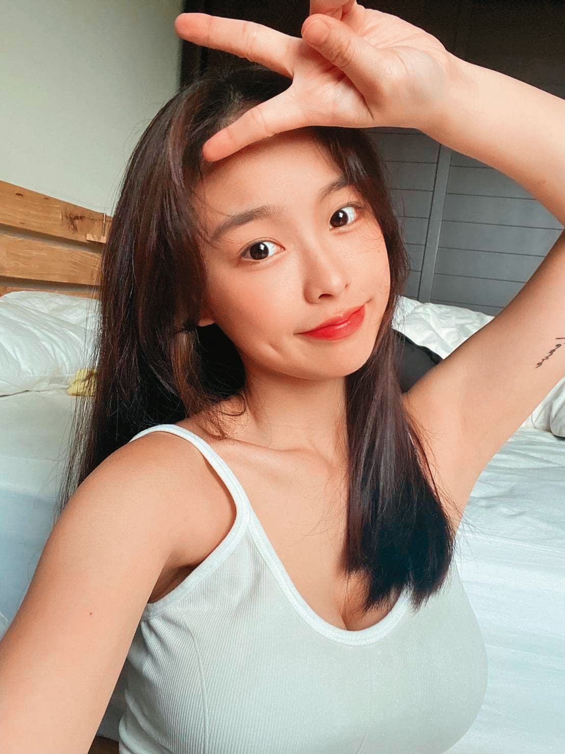 Toyz前女友陣容華麗,其中一位是實況主湘湘。(翻攝自湘湘臉書)