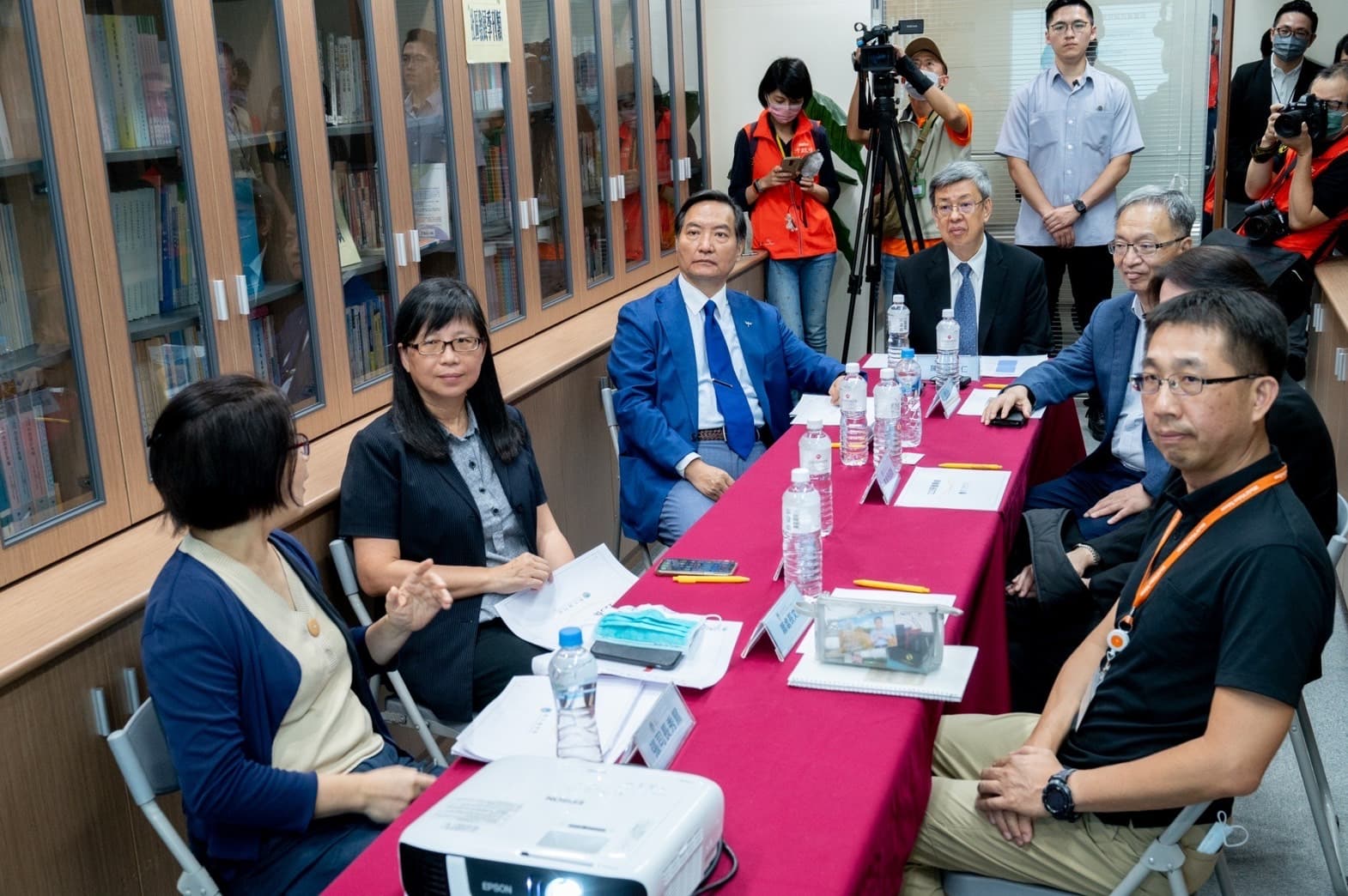 陳建仁昨表示,希望「性平三法」修正草案最快於7月底獲立法院三讀通過。(行政院提供)