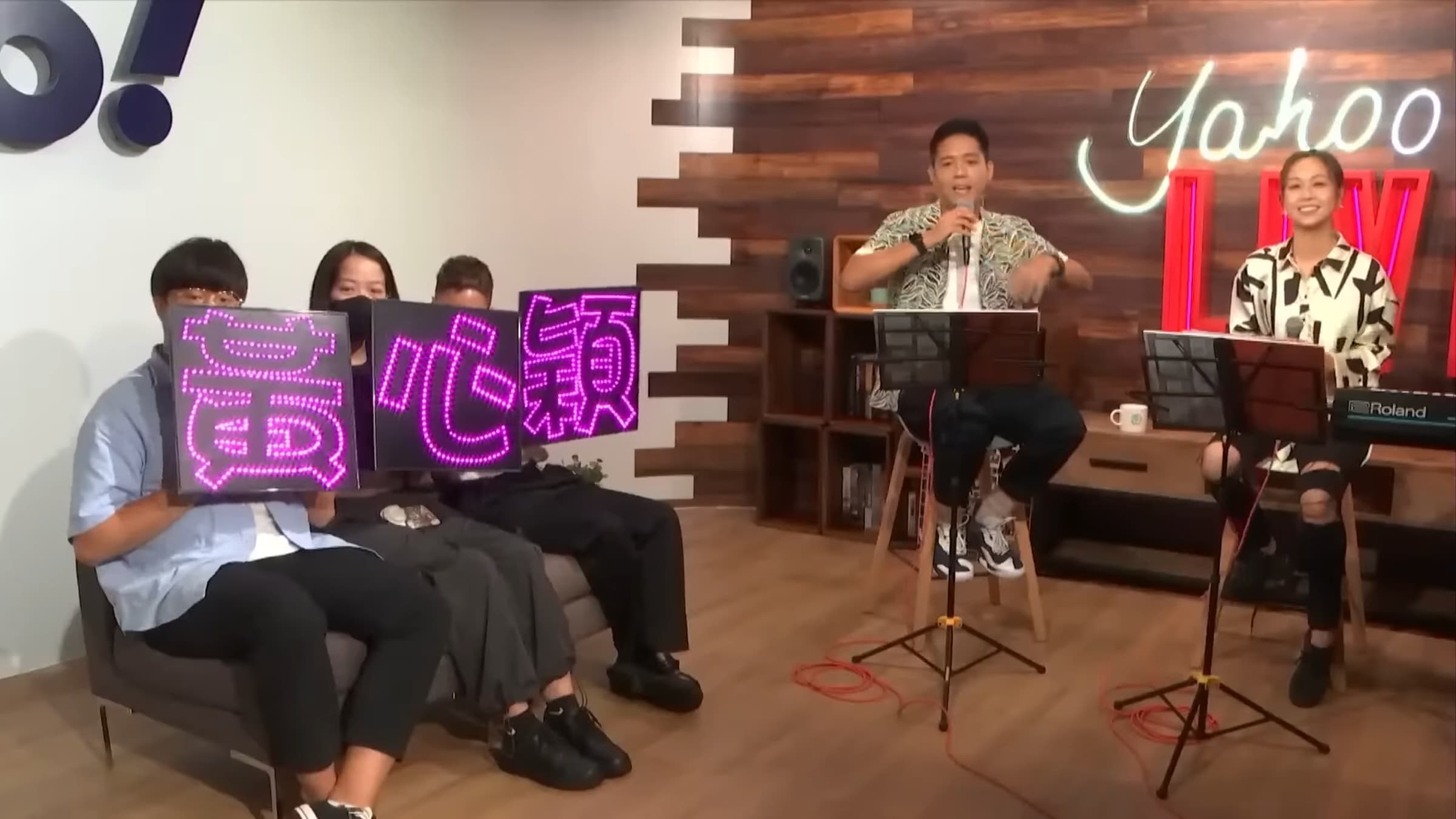 歌迷見面會只來3個粉絲,場面冷清。(翻攝自yahoo Hong Kong YouTube)