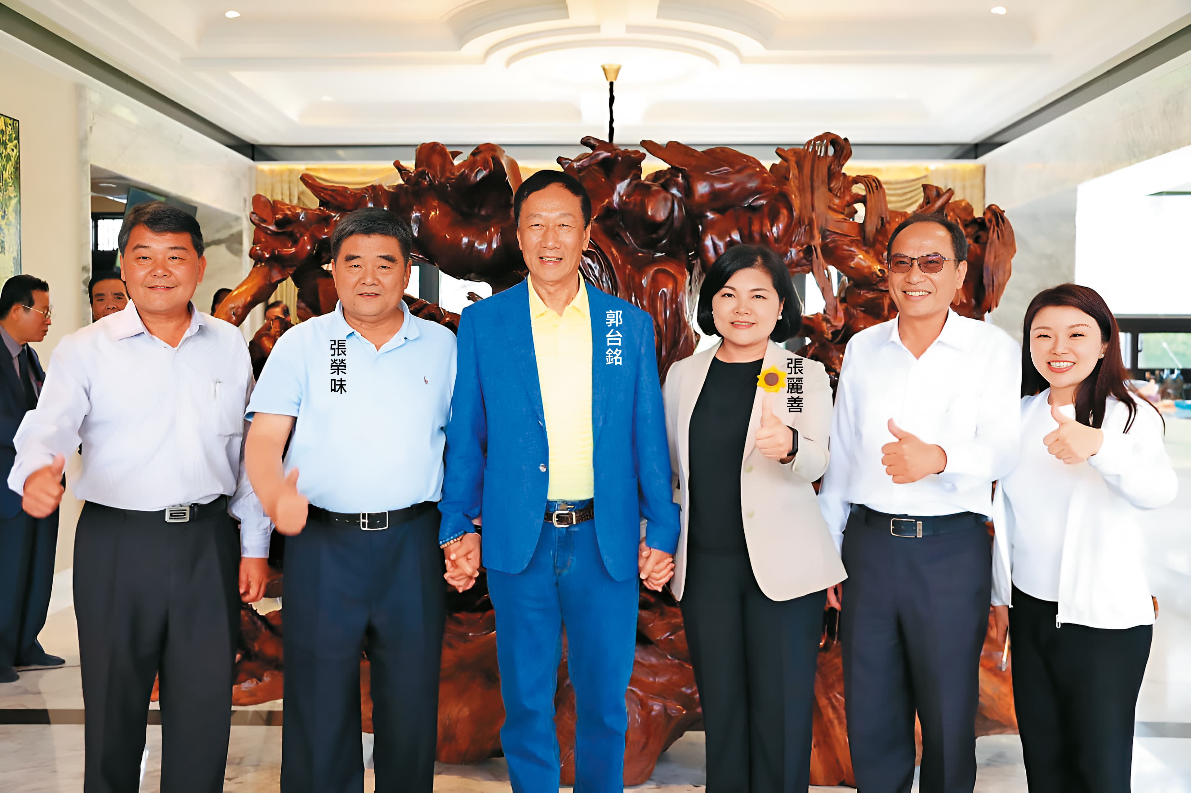 郭、侯上演「搶派系大戰」,為避免選情受挫,侯營不敢大意,積極回防雲林縣,力拚拉回友郭派的前縣長張榮味。(翻攝郭台銘臉書)