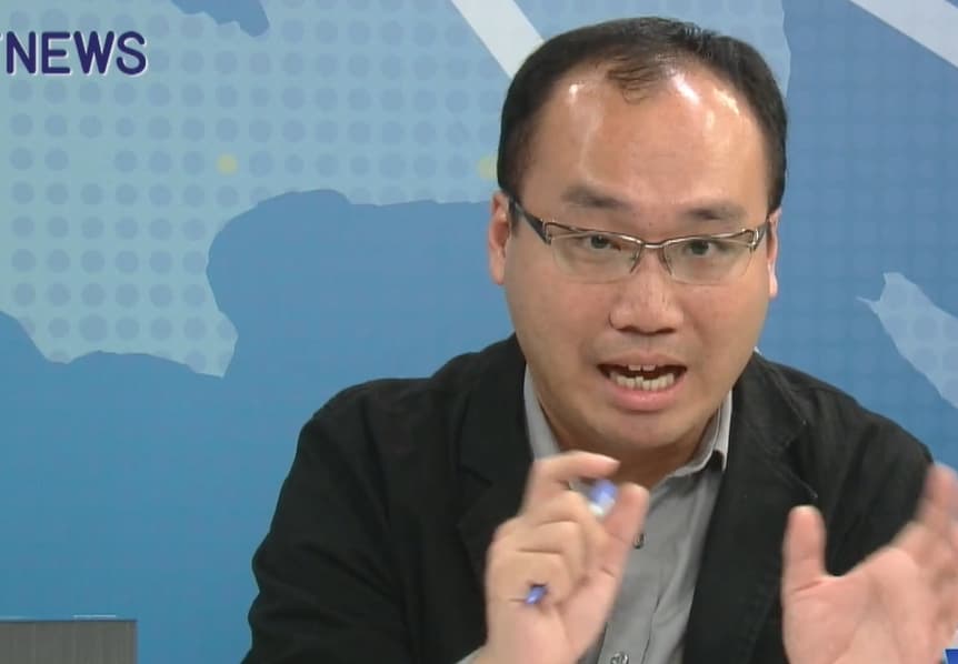 卓瑩鎗擔任台灣資料科學等4家公司負責人,更曾上電視台節目談及經營理念。(翻攝自網路)
