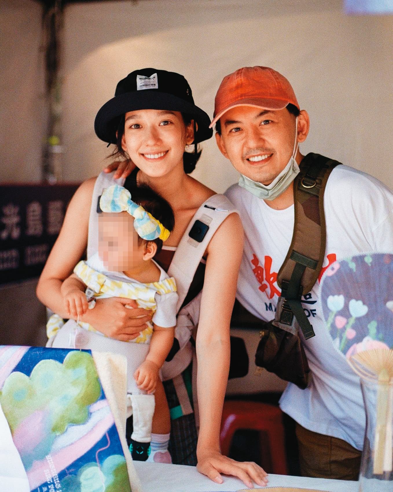 黃子佼（右）出事，愛妻孟耿如（左）一肩承攬所有壓力與照顧之責。（翻攝自黃子佼IG）