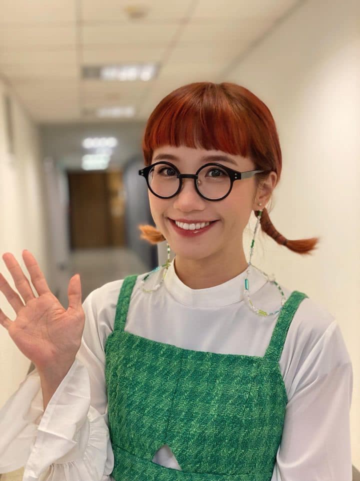師父黃子佼捲性騷風波,Lulu坦言有聯絡關切。(翻攝自Lulu臉書)