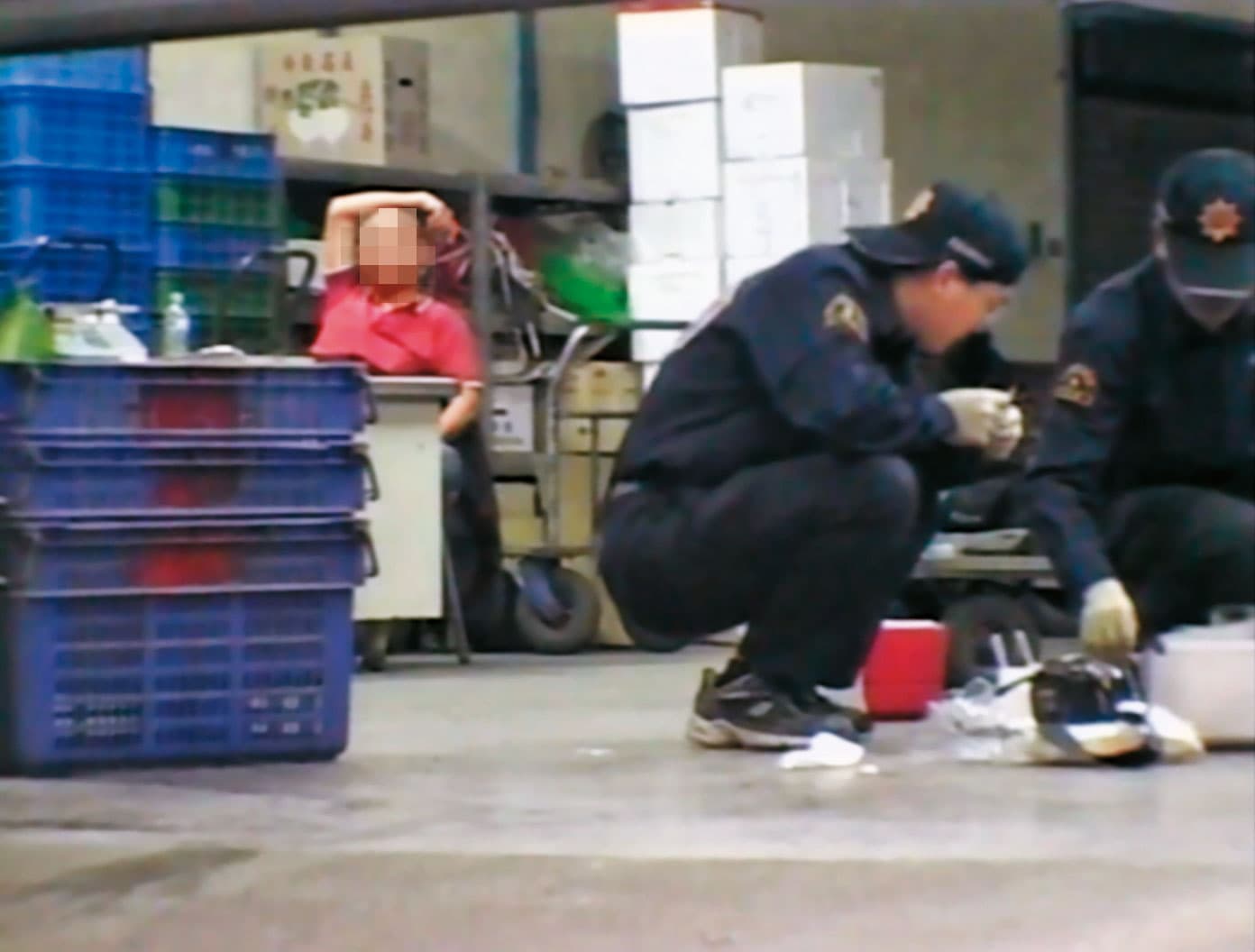 警方訪查得知死者最後出現在父母住處,因此前往鄭家採證。(東森新聞提供)