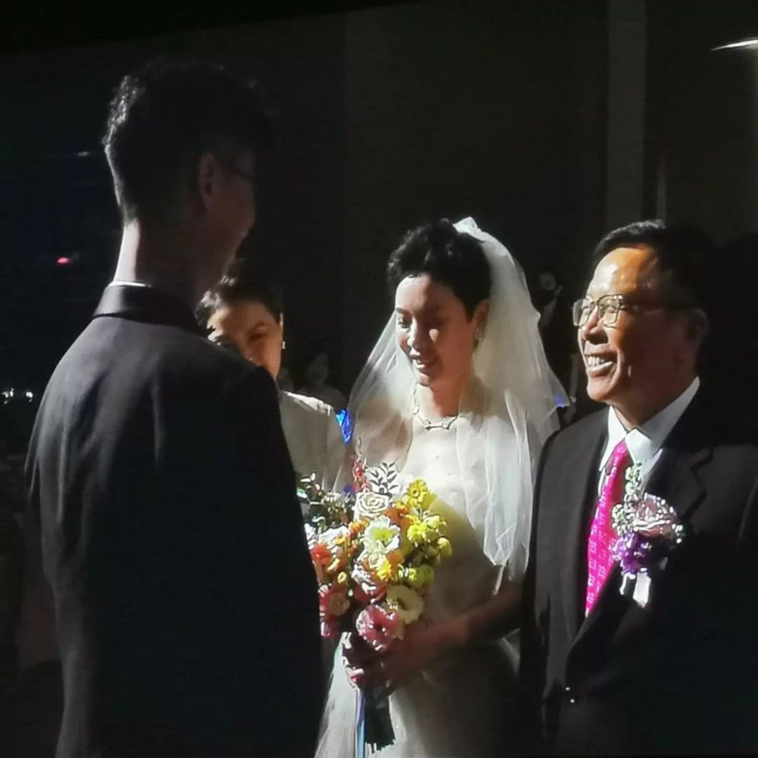 小倆口在見證下成為彼此的另一半。(翻攝自莊凱勛IG)