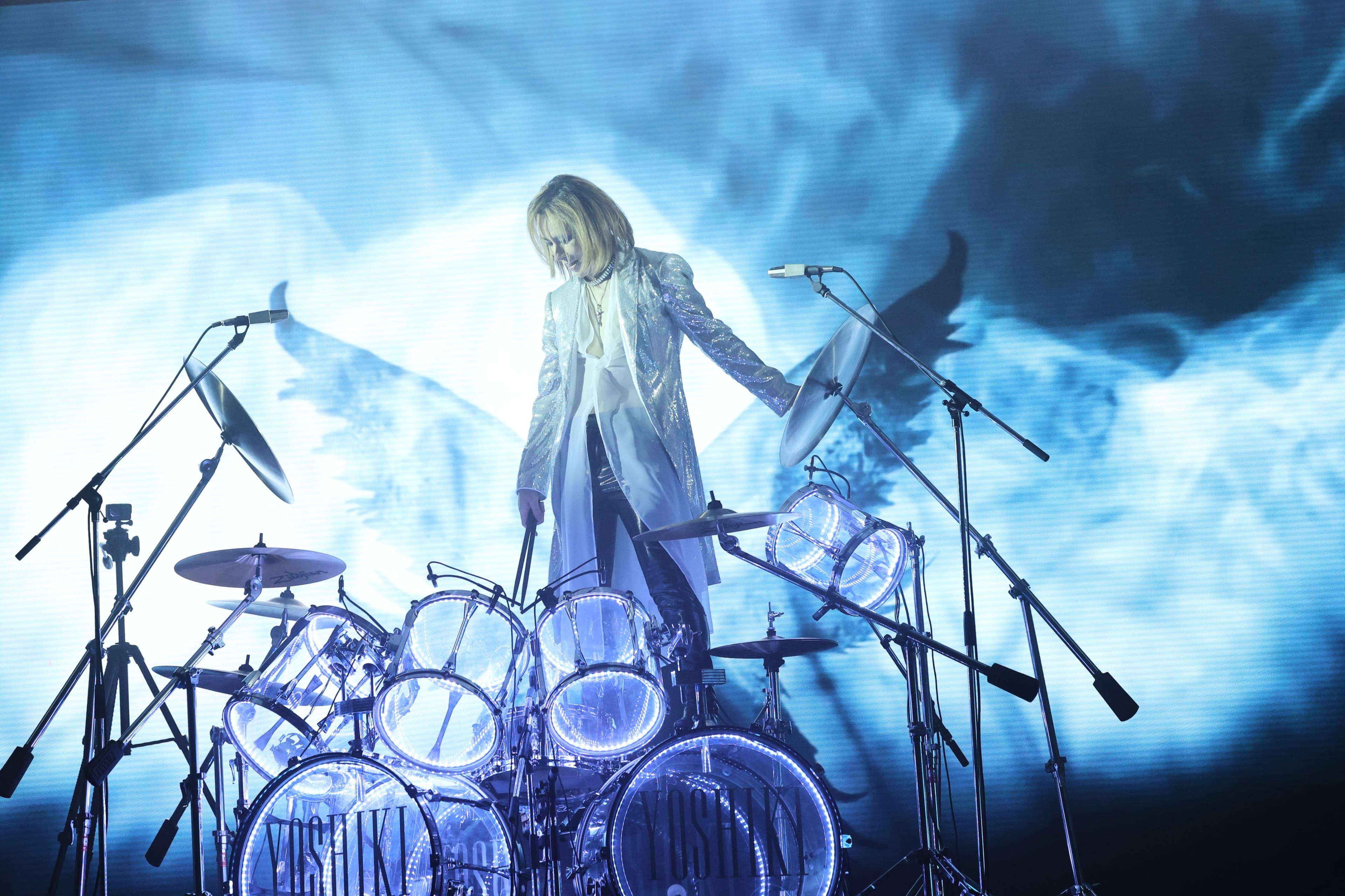 YOSHIKI的晚餐會一票難求,是許多樂迷爭相參與的經典活動。(翻攝自ORICON NEWS)