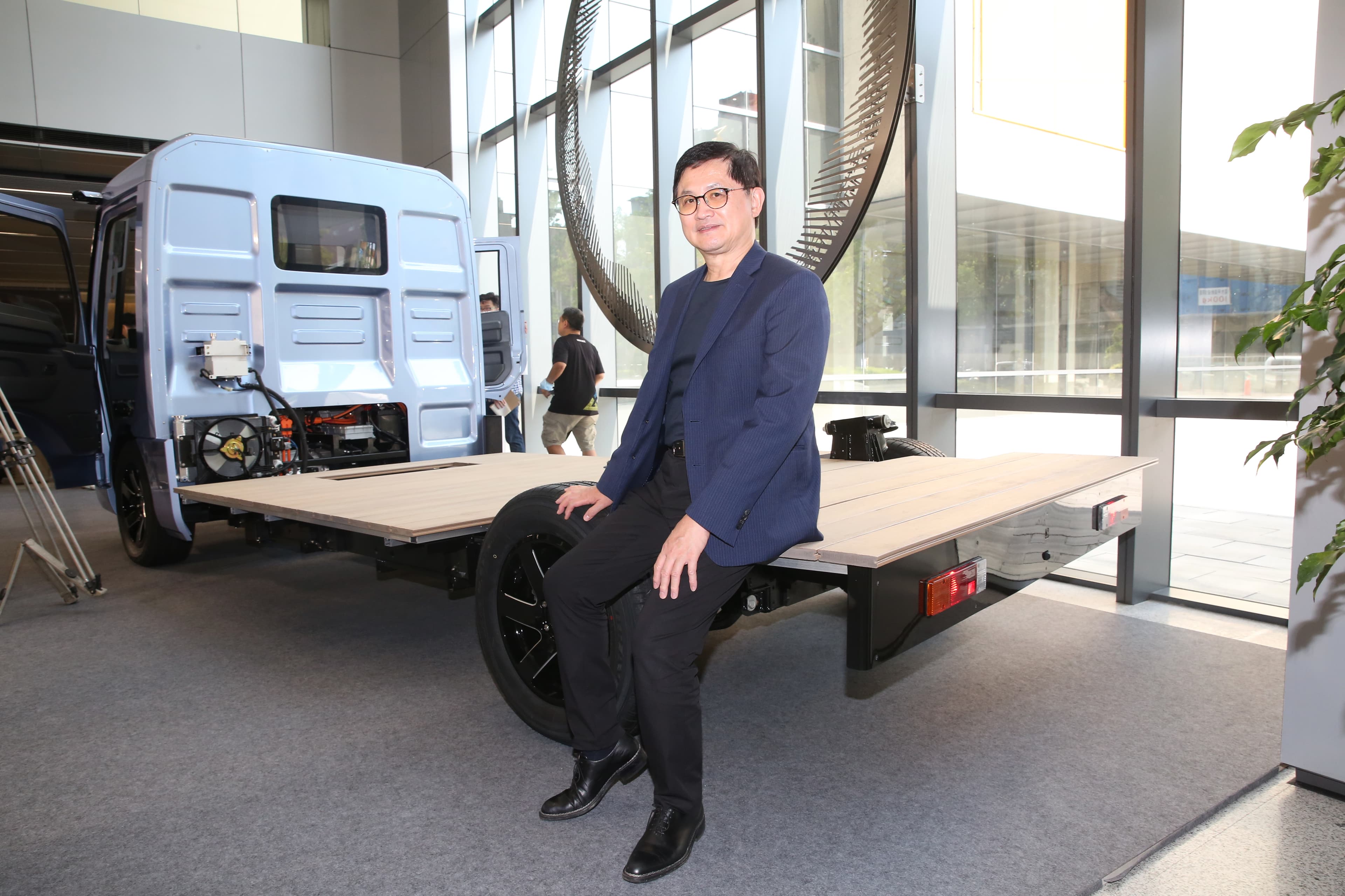 童子賢借鏡北歐車廠，看好庫得朝利基市場發展。