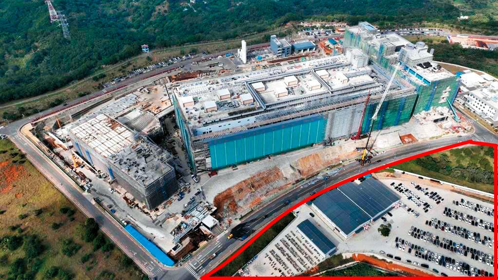 黃崇仁同意把力積電位於竹科銅鑼園區前的空置土地(紅框處),讓與台積電興建先進封裝廠。(苗栗縣政府提供)