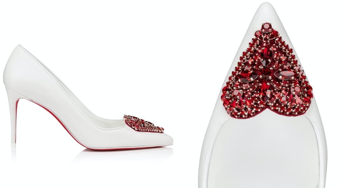 I Love Kate 85mm愛心鑽飾高跟鞋。NT$54,700(Christian Louboutin提供)