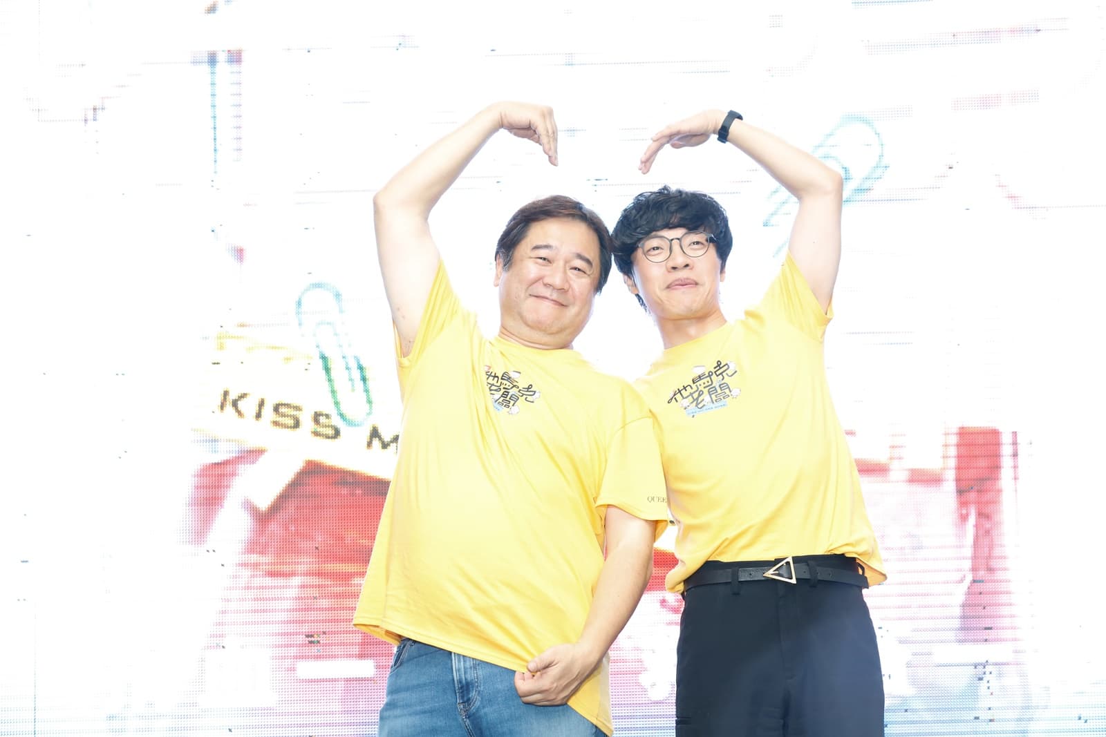 盧廣仲為電影《他馬克老闆》譜寫電影主題曲,導演瞿友寧直認歌曲寫出自己的心聲。