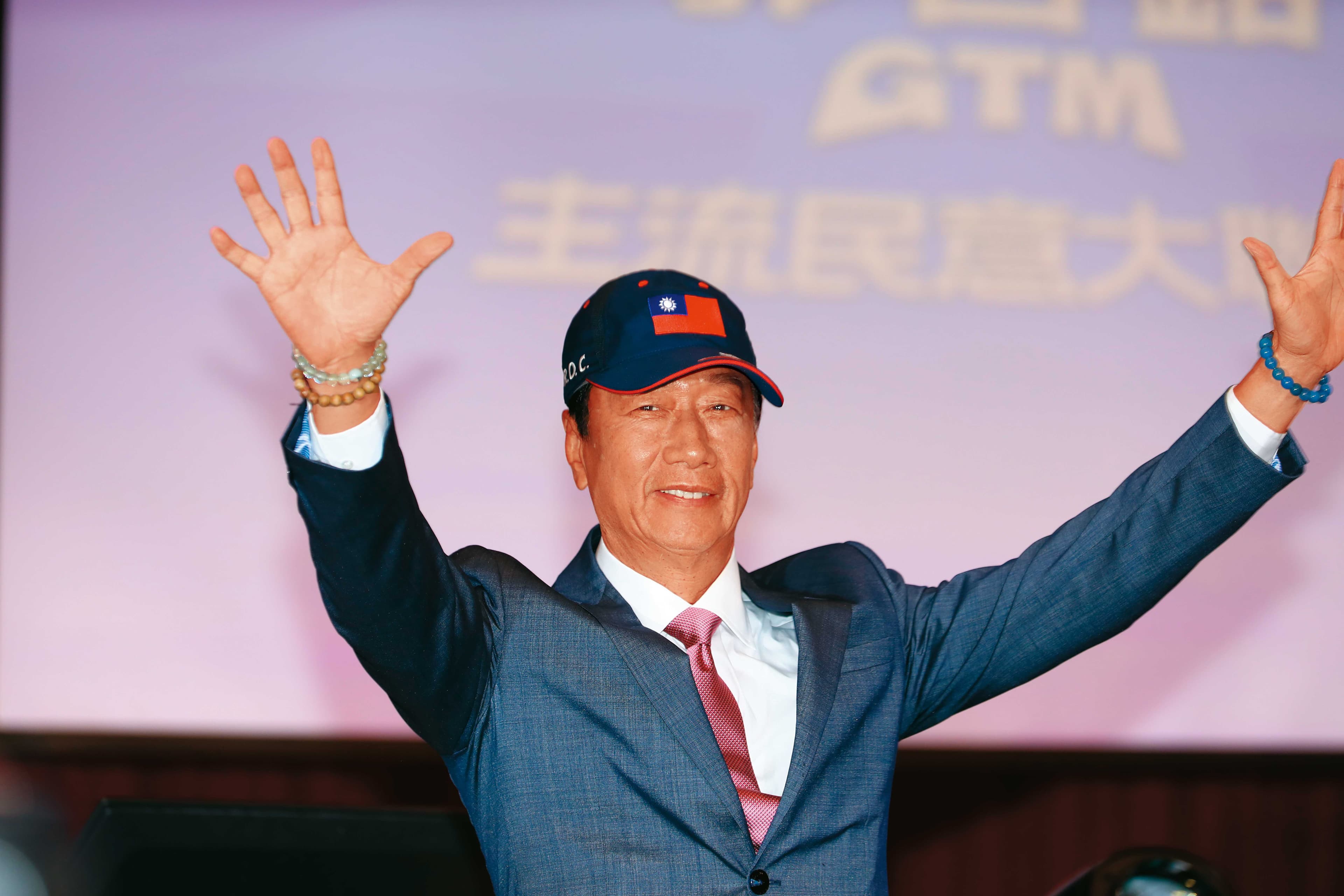 郭台銘雖宣布全面啟動獨立參選連署,但對於至關重要的副手人選卻不願多透露,笑稱之後再說。